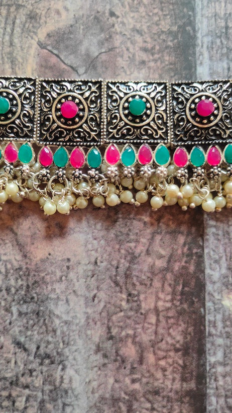 Multicolor Rhinestones Embedded Intricately Detailed Choker Necklace Set