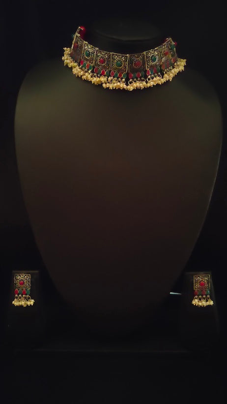 Multicolor Rhinestones Embedded Intricately Detailed Choker Necklace Set