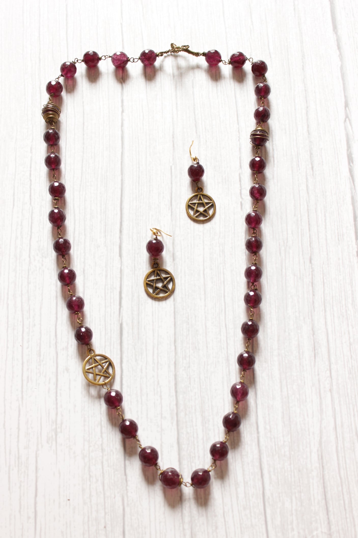 Maroon Jade Beads Single Layer Necklace Set