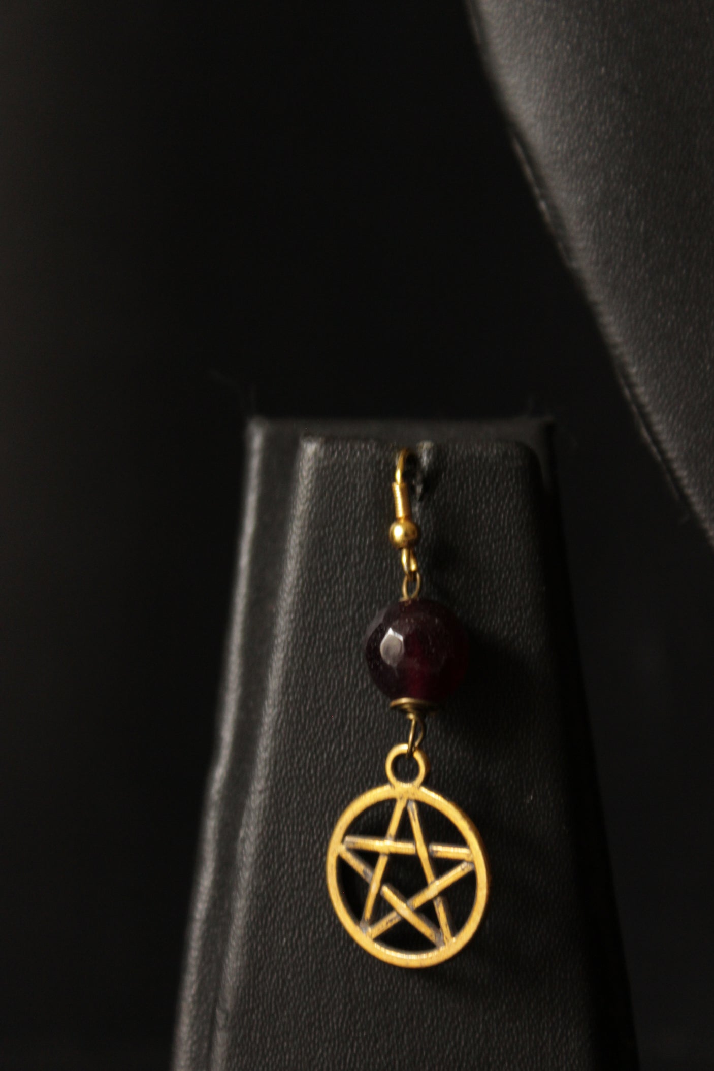 Maroon Jade Beads Single Layer Necklace Set