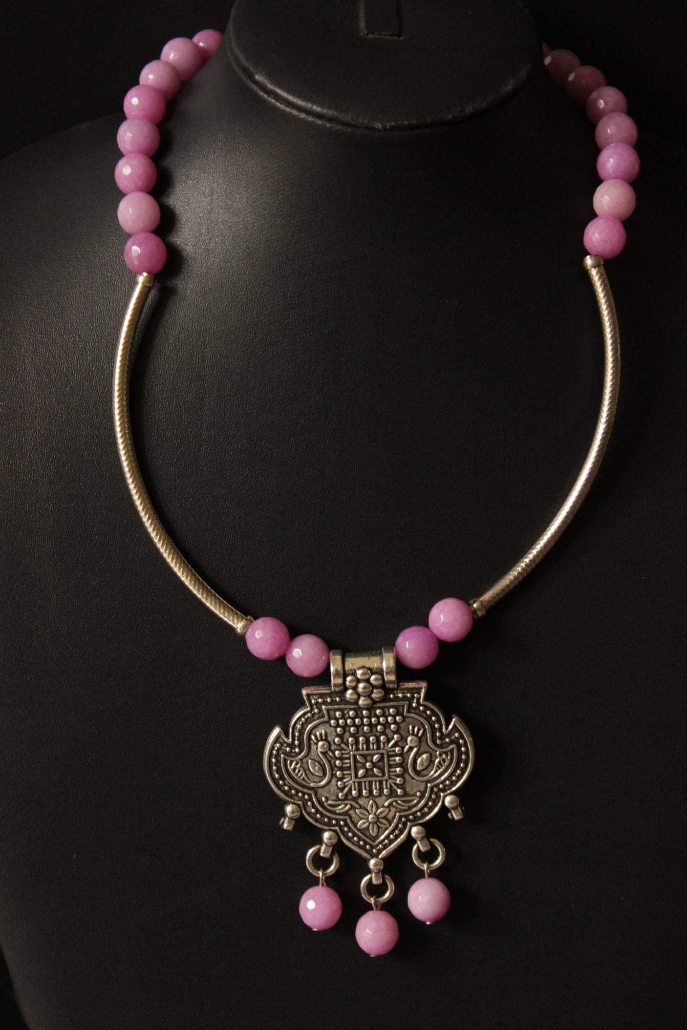 Pink Jade Beads Hasli Necklace Set