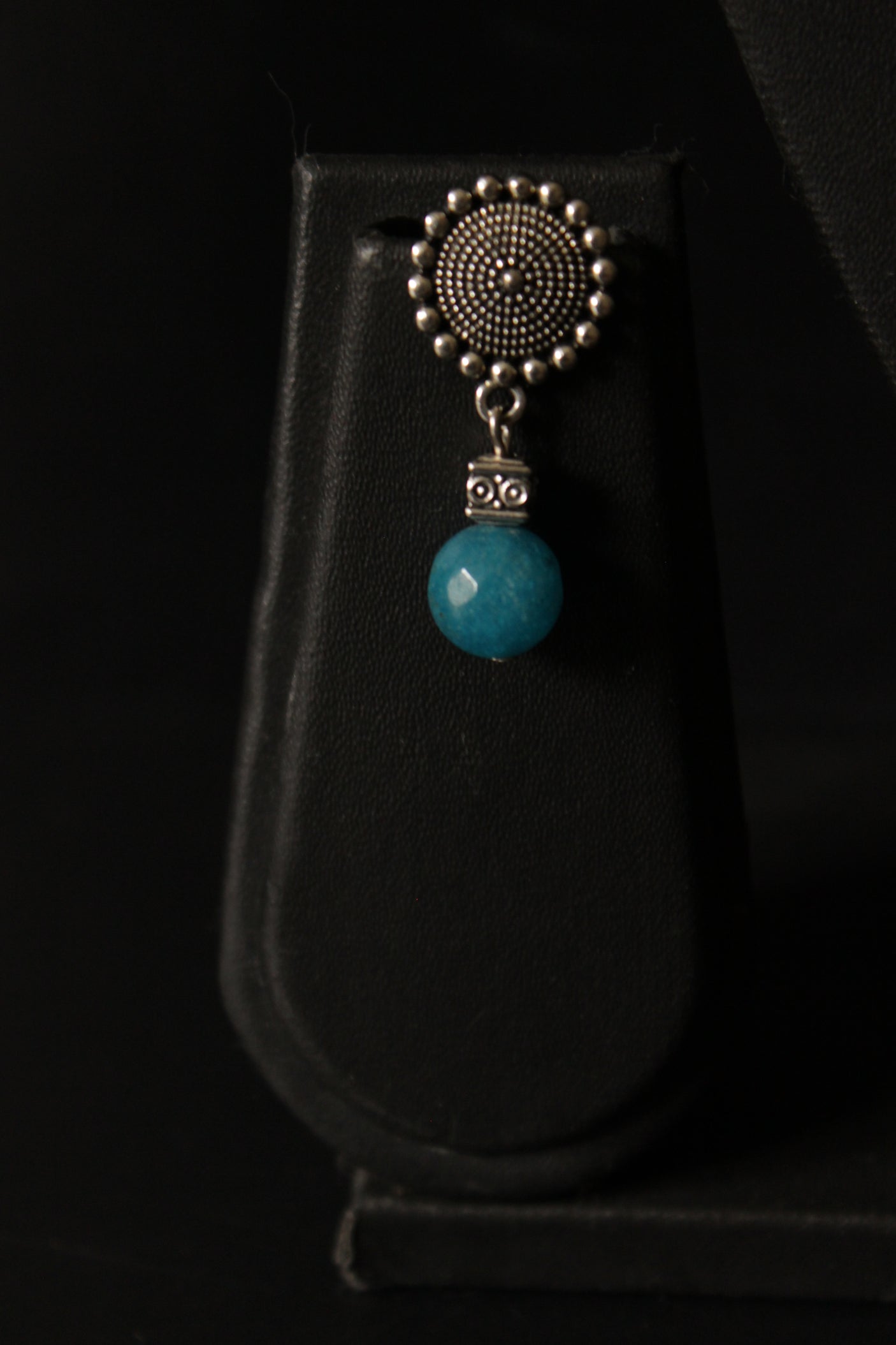 Turquoise Jade Beads Spiral Metal Charms Necklace Set