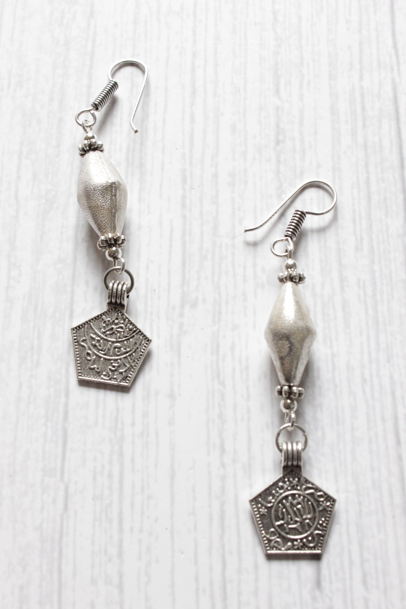 Dholki Beads and Stamped Coins Embellished Ganesha Motif Necklace Set