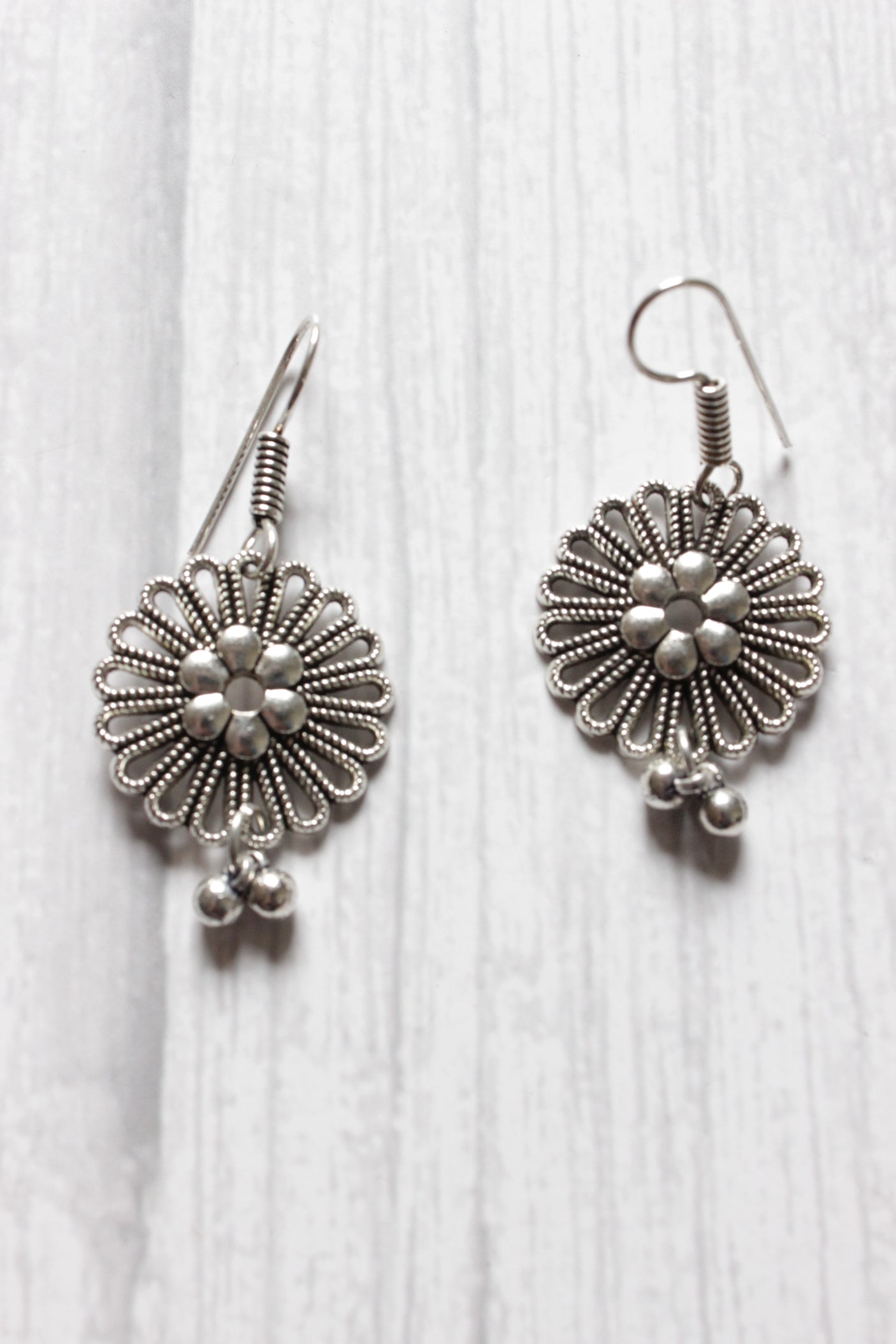 Dholki Beads Flower Motifs Braided Necklace Set