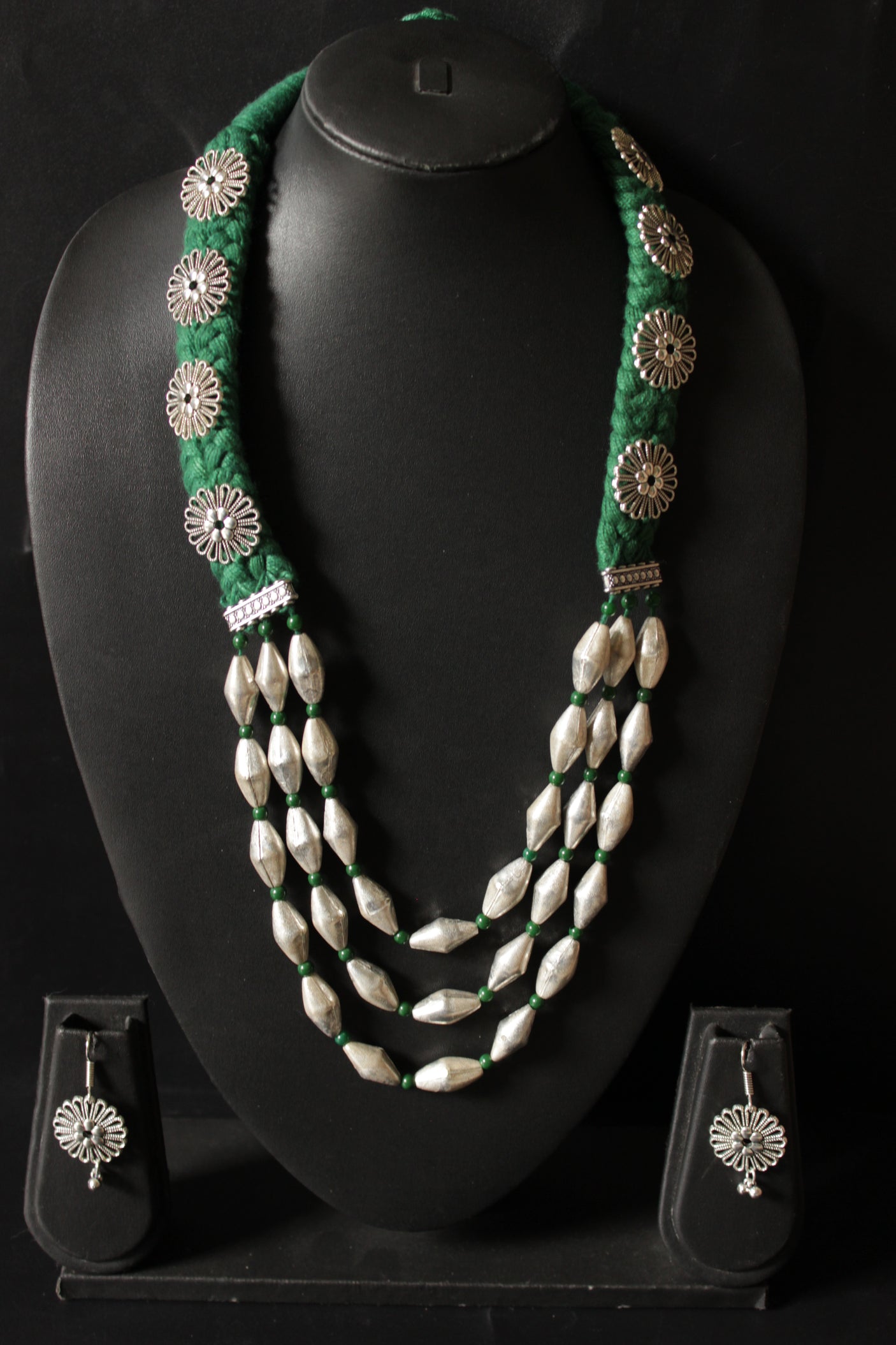 Dholki Beads Flower Motifs Braided Necklace Set