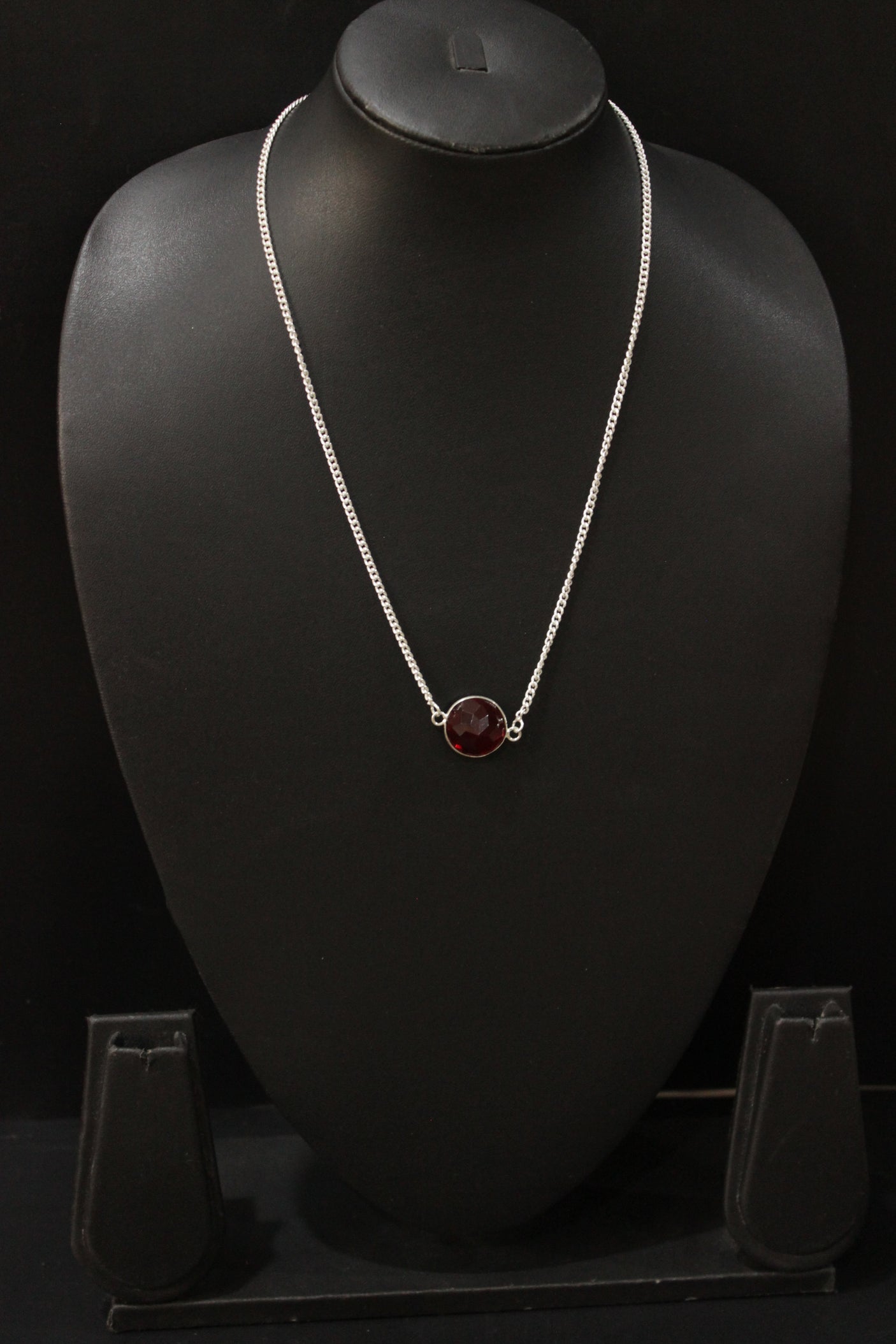 Faceted Garnet Quartz Natural Gemstone Embedded Silver Plated Necklace