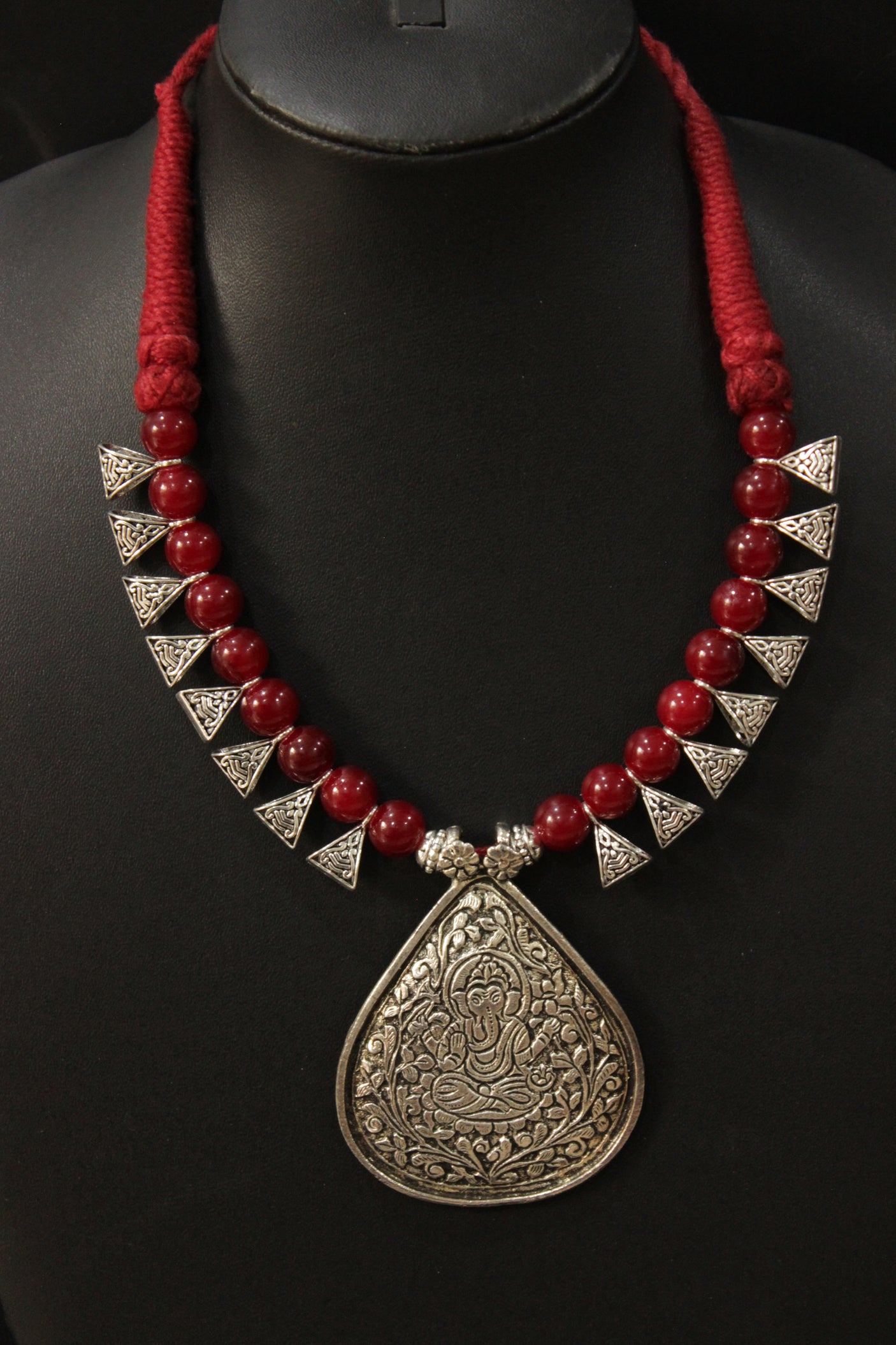 Red Glass Beads Ganesha Motif Metal Ethnic Handmade Necklace Set