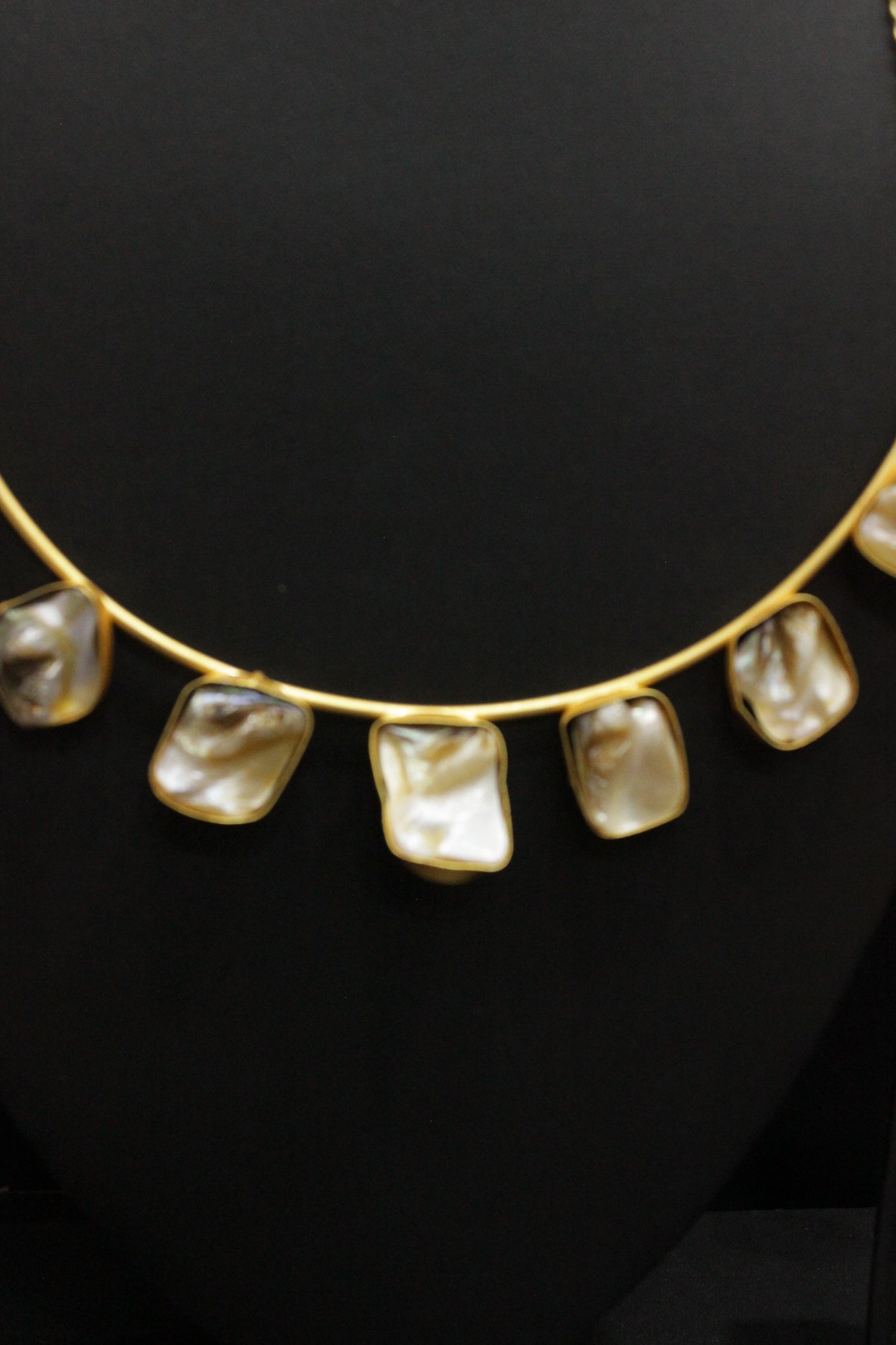 Baroque Pearls Natural Gemstones Embedded Gold Toned Brass Necklace Set