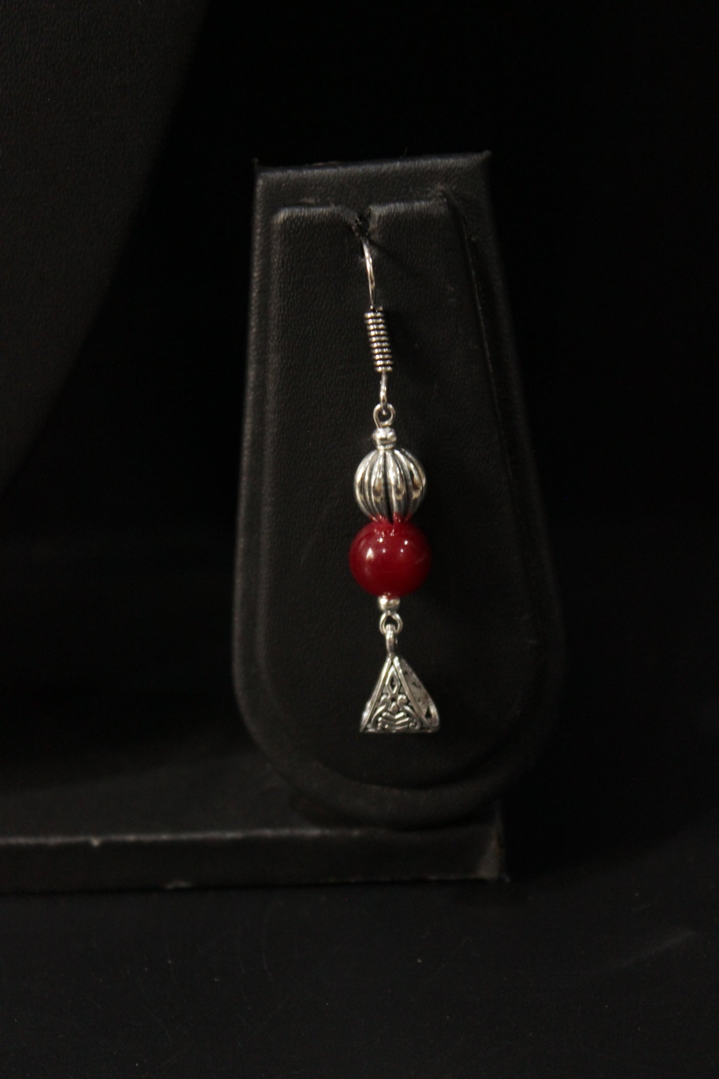 Red Glass Beads Ganesha Motif Metal Ethnic Handmade Necklace Set