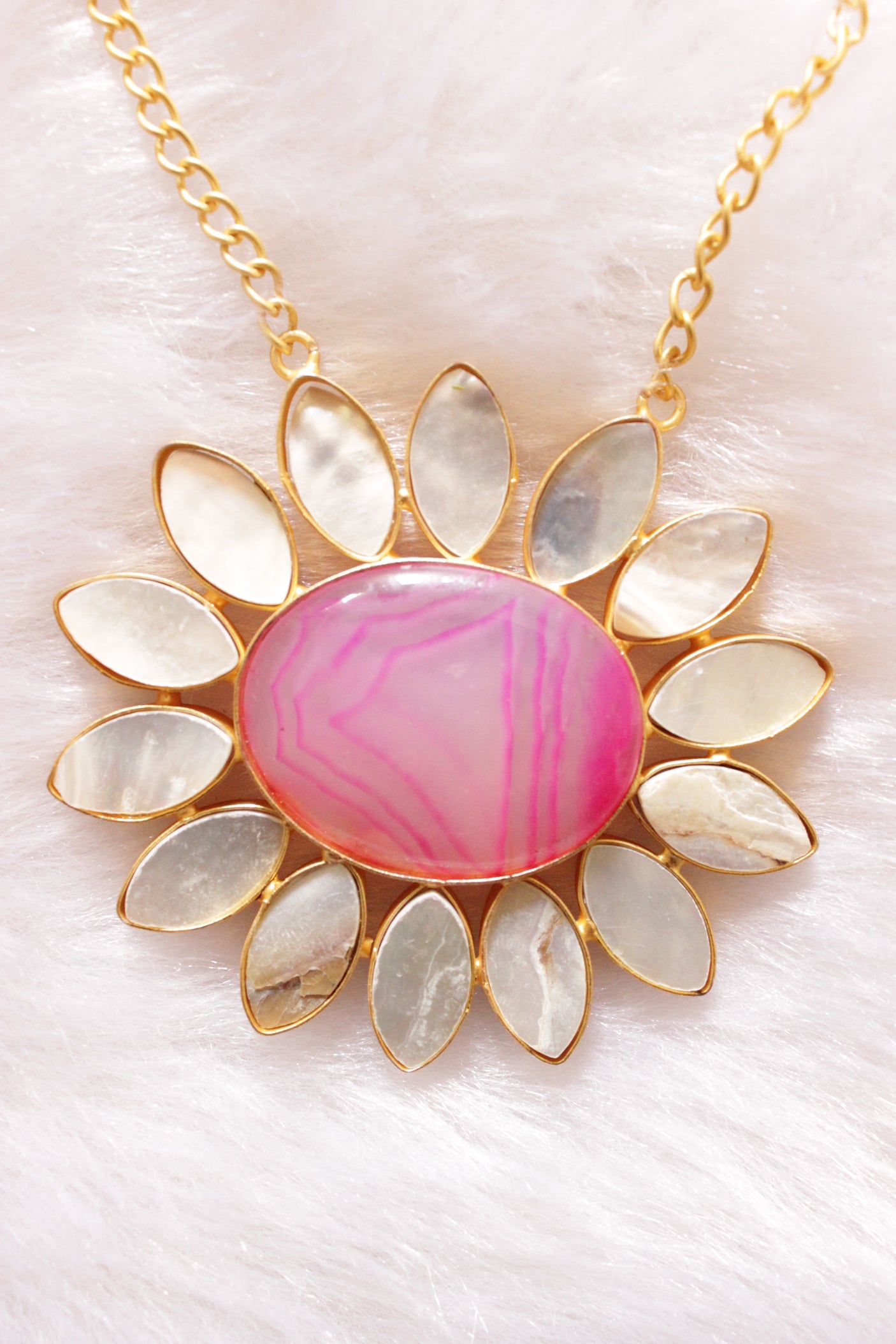 Pink Center Stone Natural Gemstones Embedded Flower Shape Statement Pendant Gold Finish Chain Necklace Set