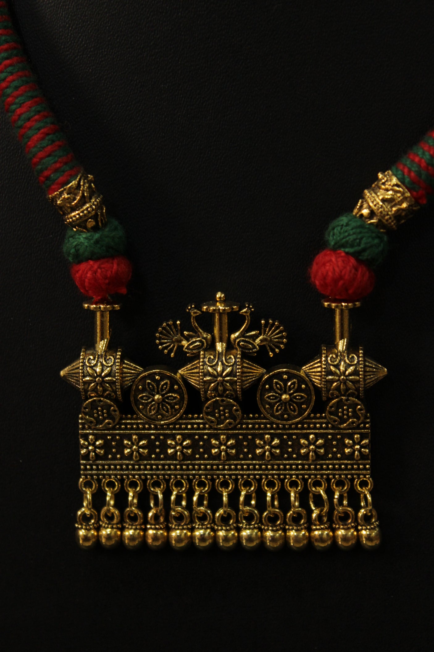 Antique Gold Finish Metal Pendant Braided Threads Necklace