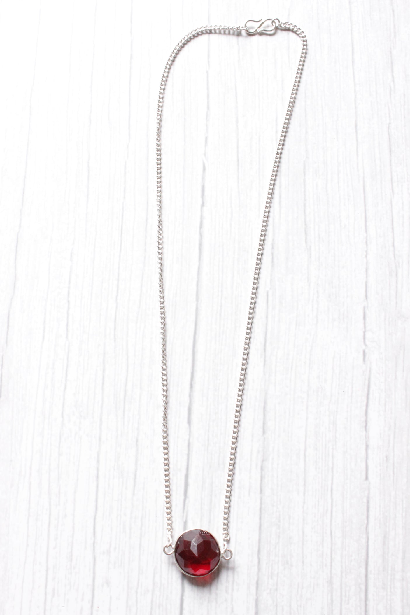 Faceted Garnet Quartz Natural Gemstone Embedded Silver Plated Necklace