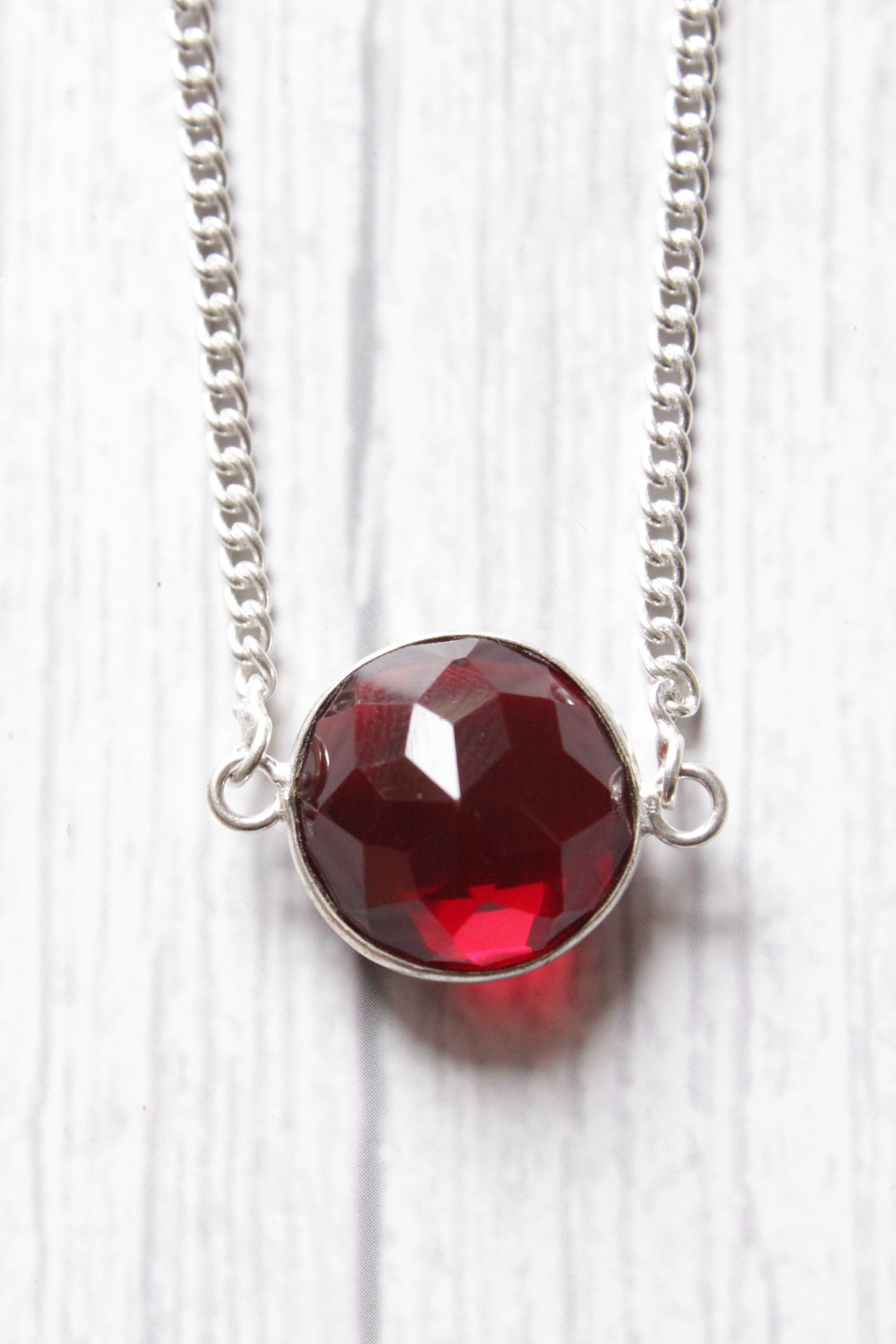 Faceted Garnet Quartz Natural Gemstone Embedded Silver Plated Necklace