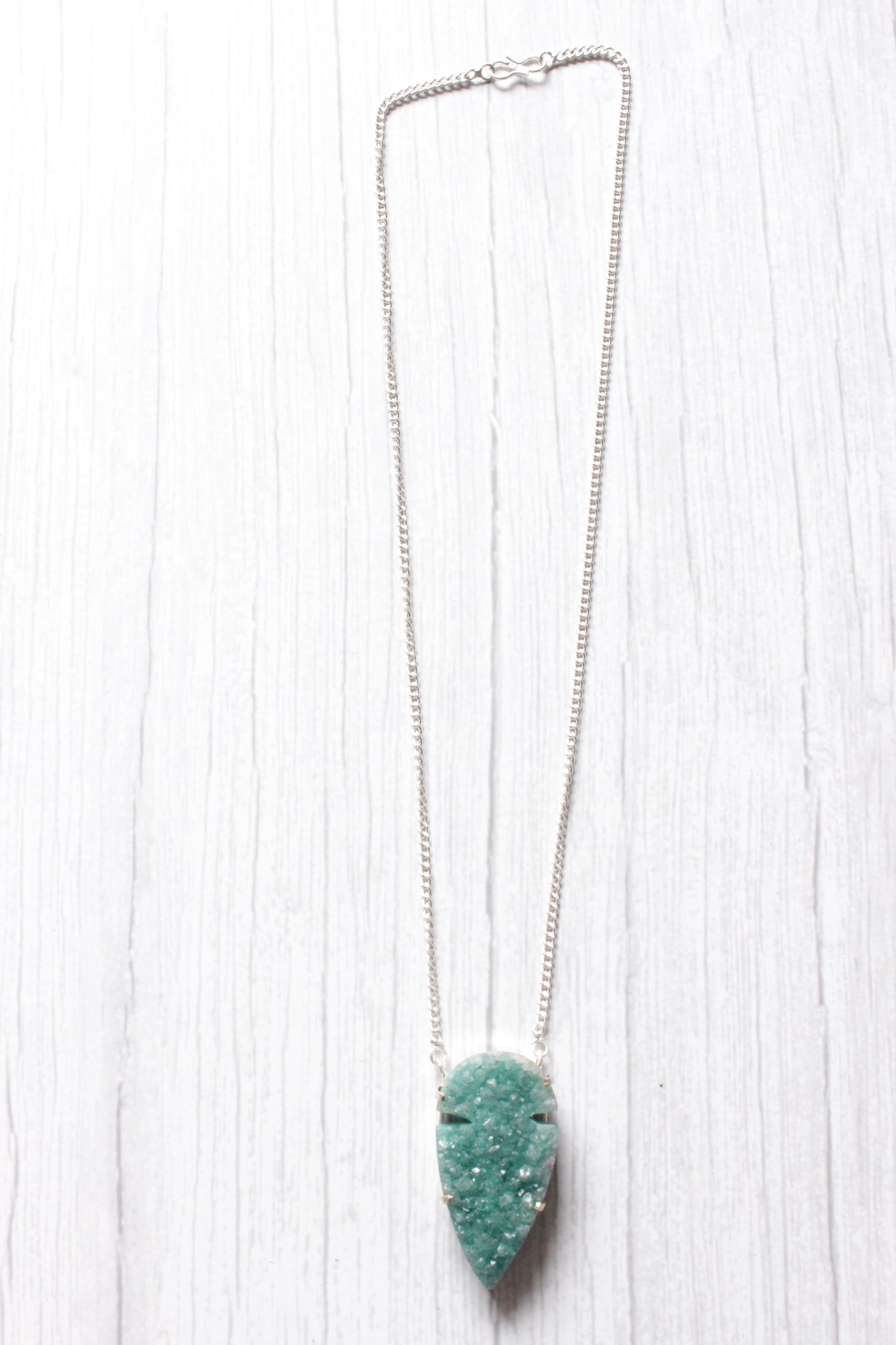 Leaf Green Crystal Druzy Natural Gemstone Embedded Silver Plated Necklace