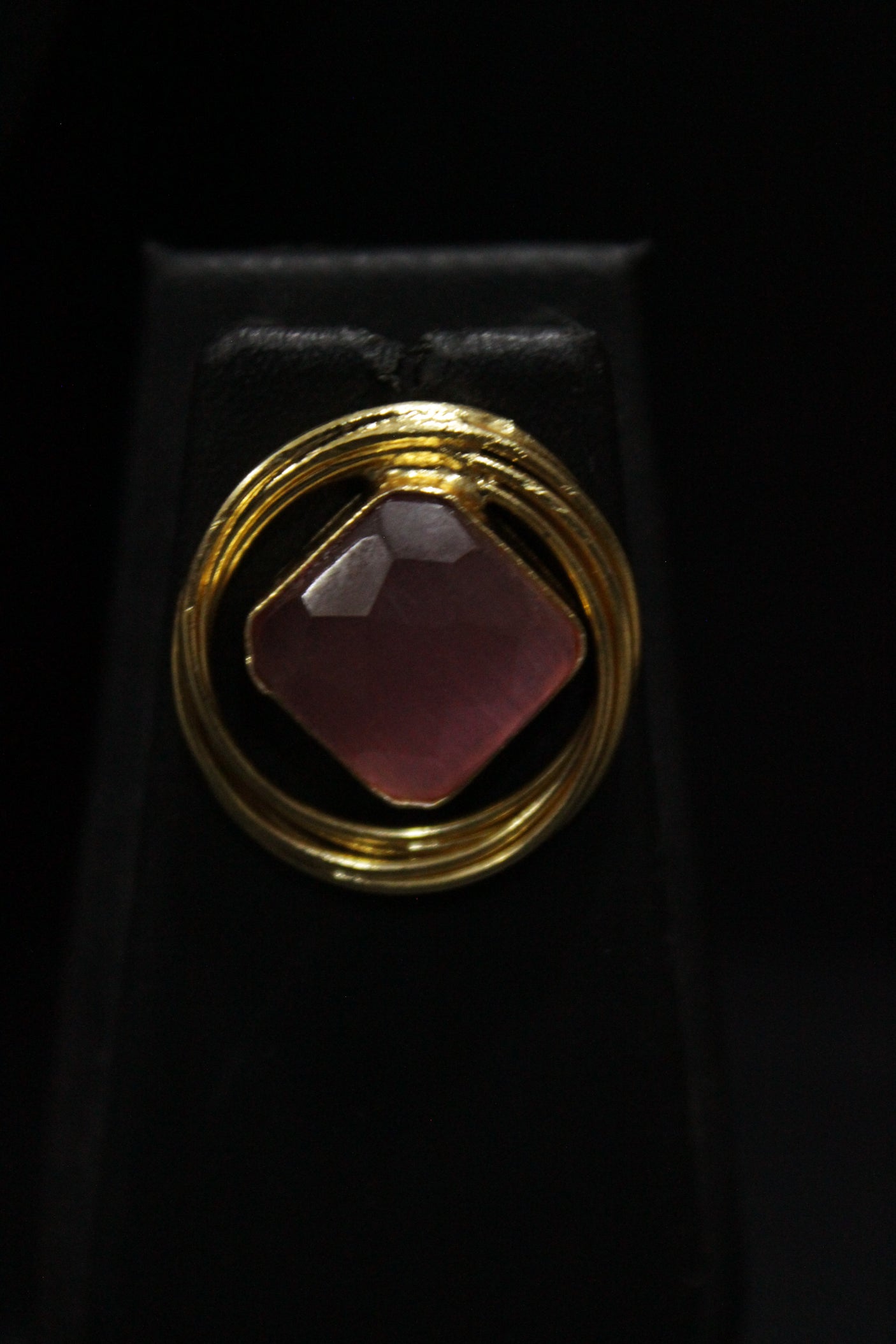 Soft Pink Raw Natural Gemstones Embedded Gold Finish Chain Necklace Set