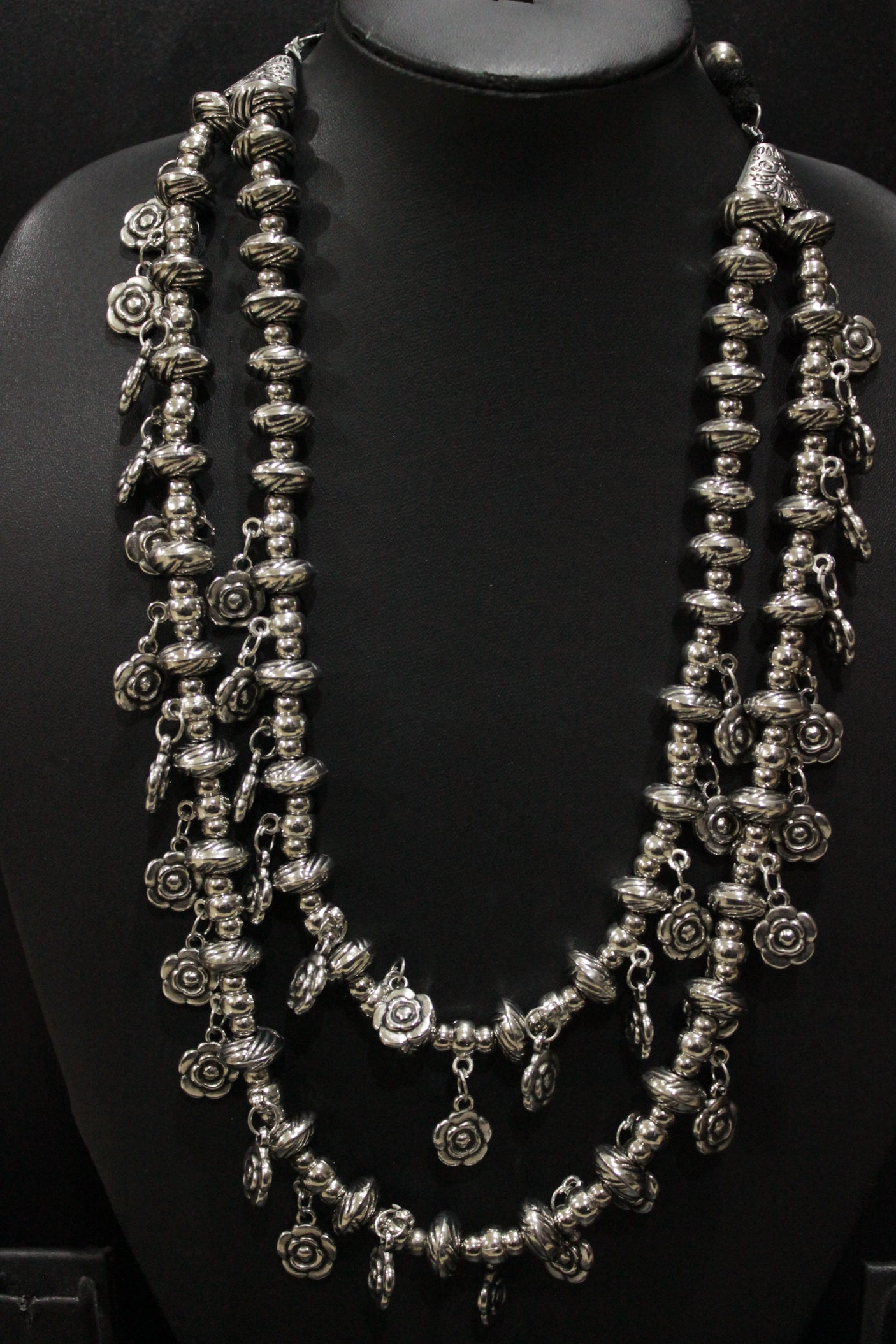 Flower Motifs Metal Charms and Beads Thread Closure 2 Layer Necklace