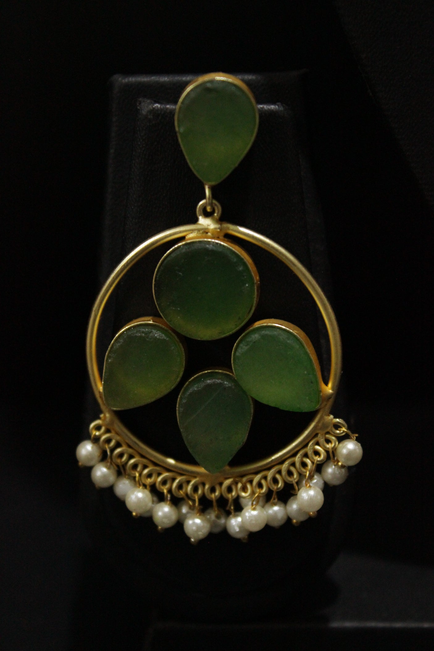 Sea Green Raw Natural Glass Stones Embedded Gold Toned Adjustable Length Necklace Set