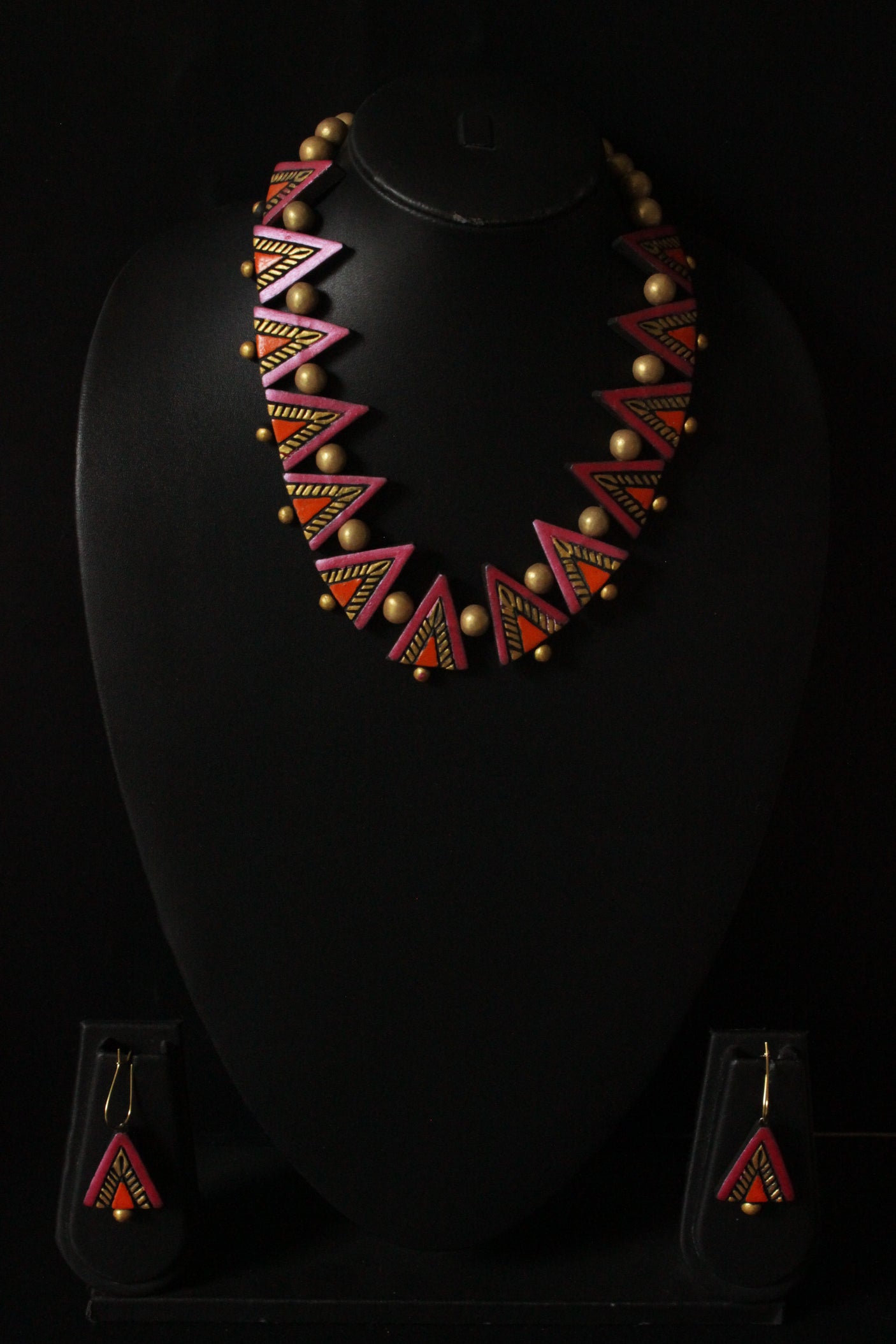 Vibrant Multi-Color Handcrafted Terracotta Clay Necklace Set with Thread Closure