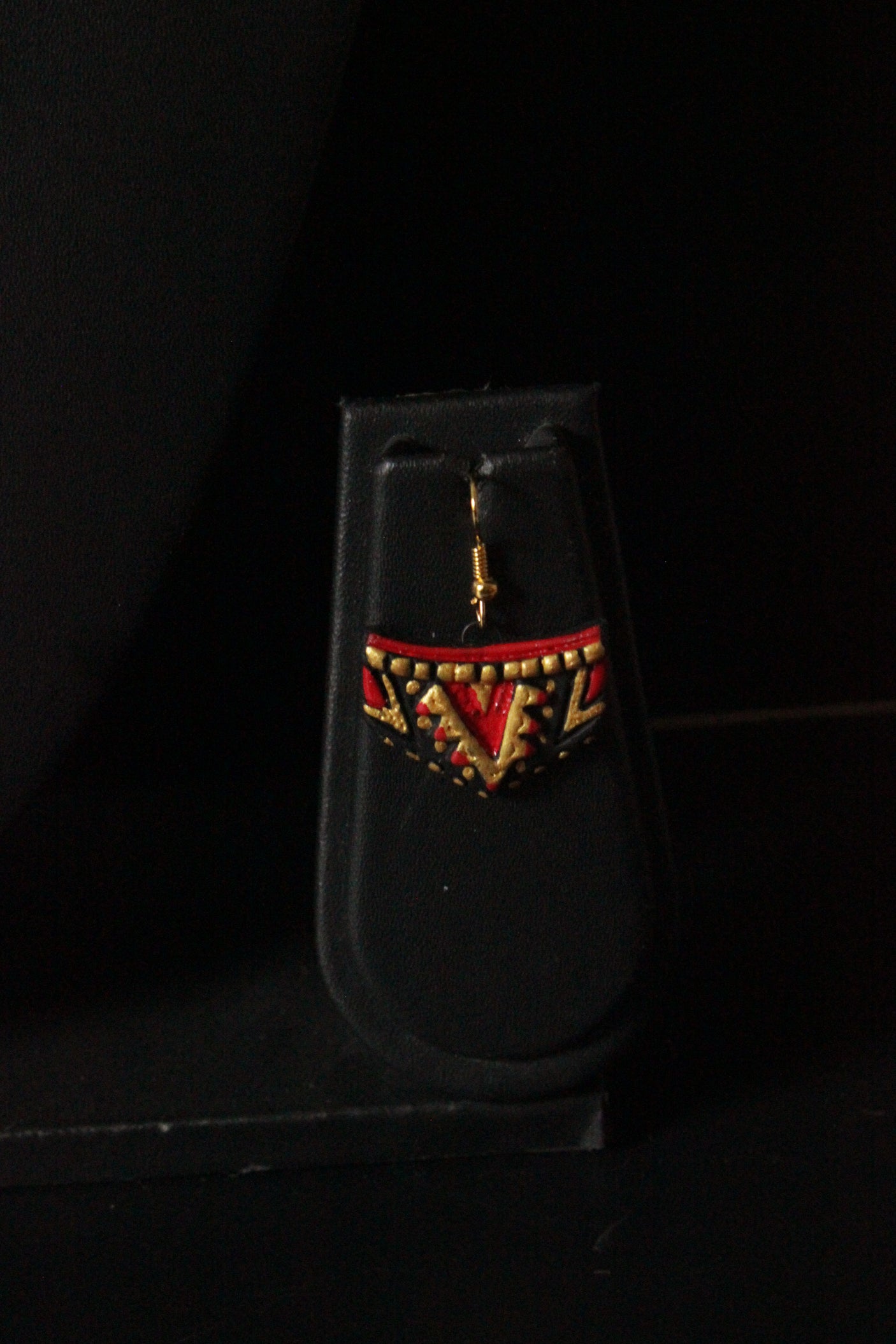 Elegant Black & Golden Handcrafted Terracotta Clay Necklace Set with Thread Closure