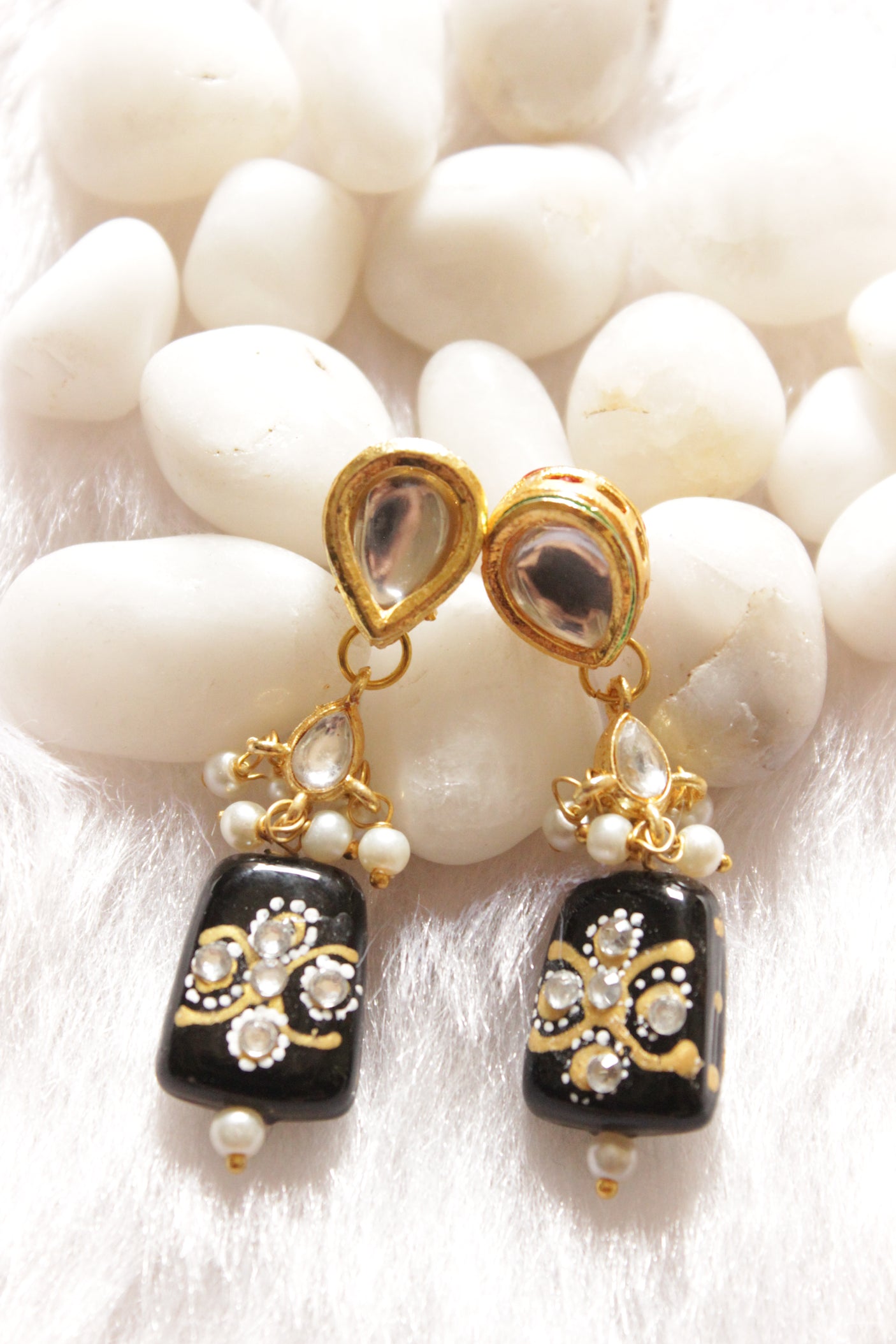 Hand Painted Meenakari Black Acrylic Beads Braised with White Beads and Kundan Stones Embedded Necklace Set