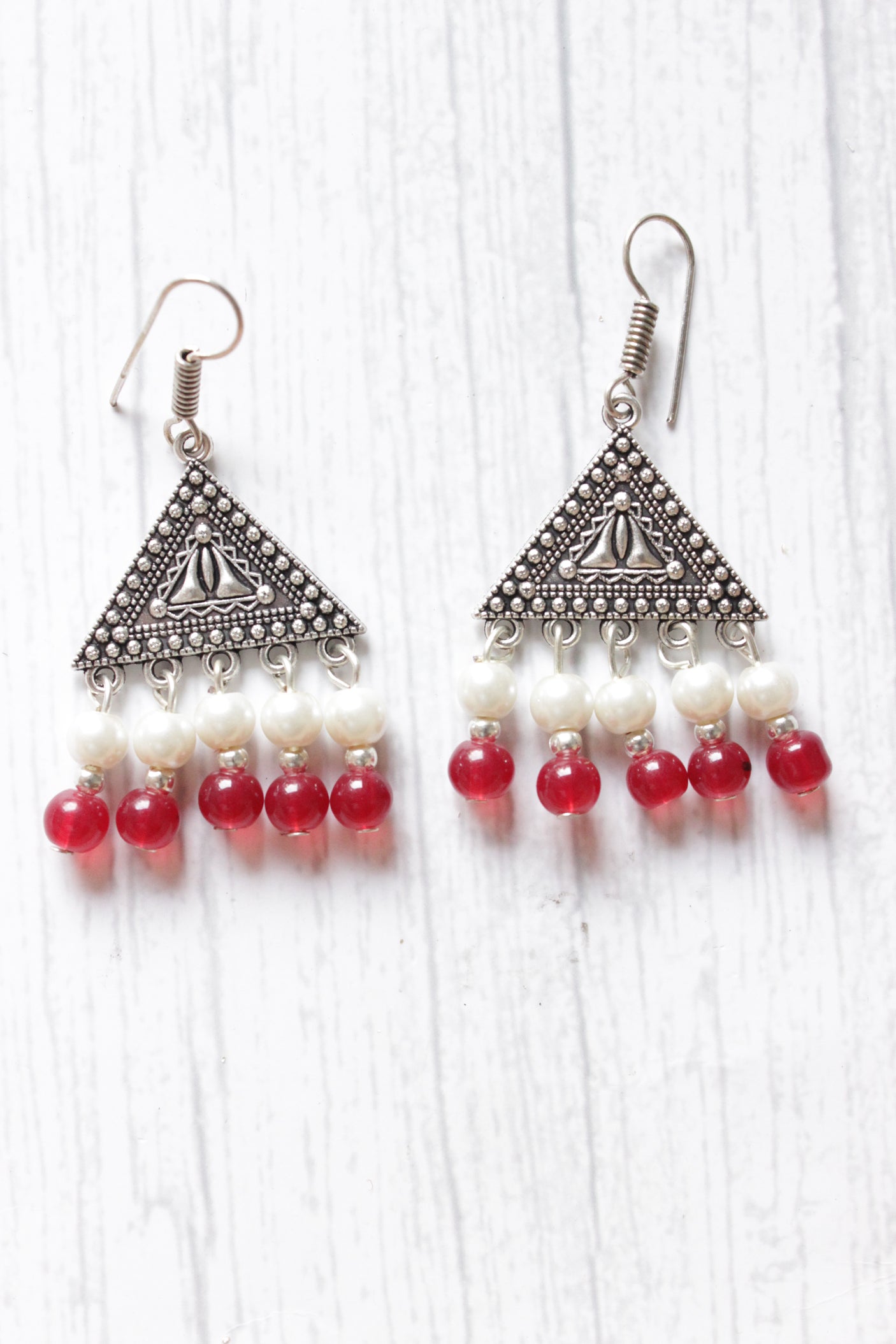 Red & White Glass Beads 5 Layer Versatile Necklace Set with Metal Accents