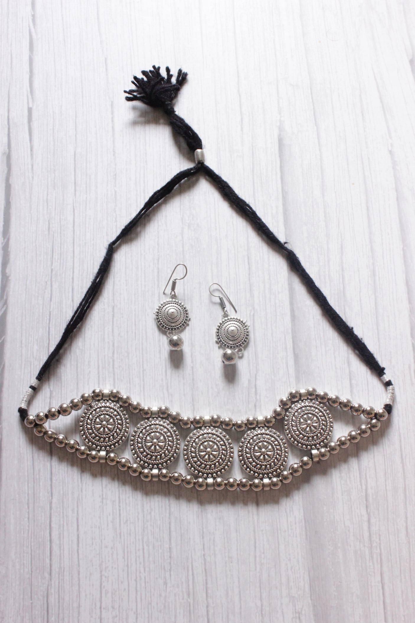 Silver Finish Choker Necklace Set with Thread Closure