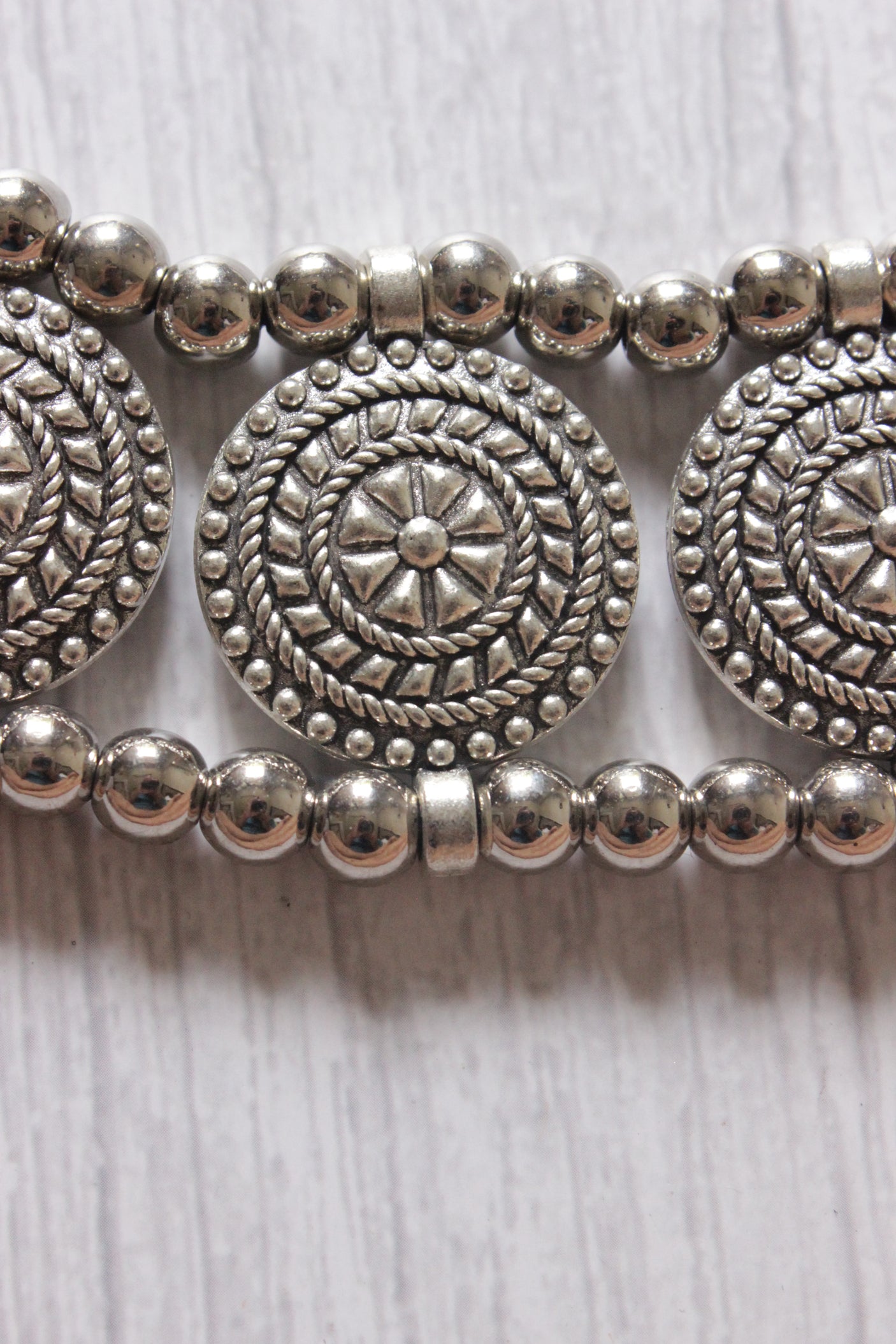 Silver Finish Choker Necklace Set with Thread Closure