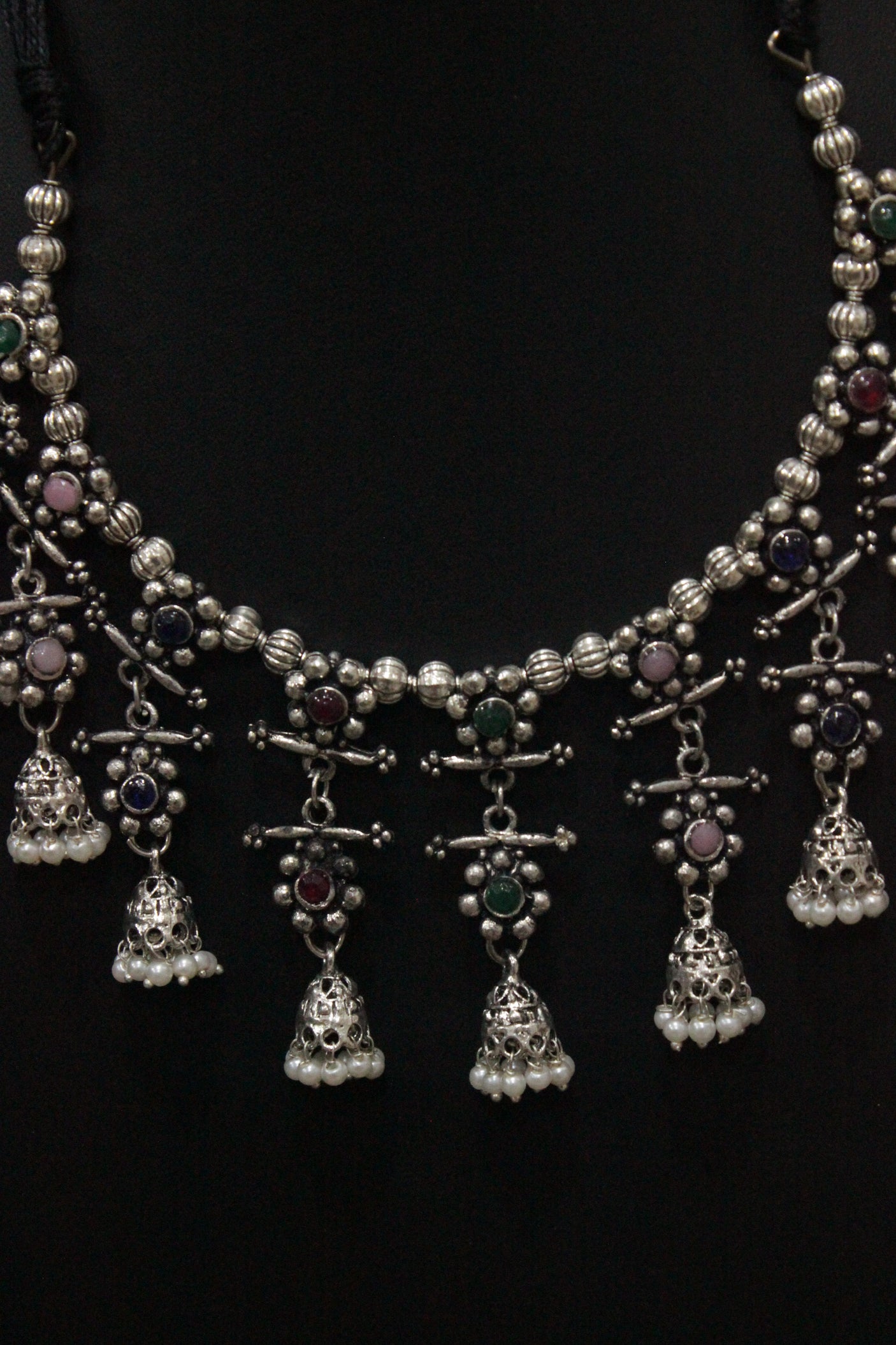 Multi-Color Stones Embedded Thread Closure Necklace Set with Long Dangler Earrings