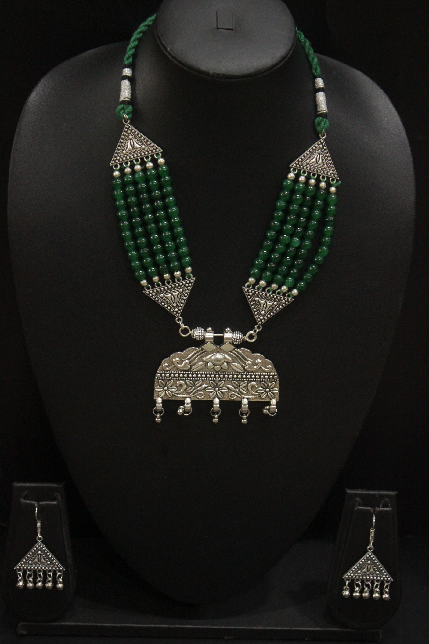 Green Beads Braided Necklace Set with Statement Silver Finish Pendant