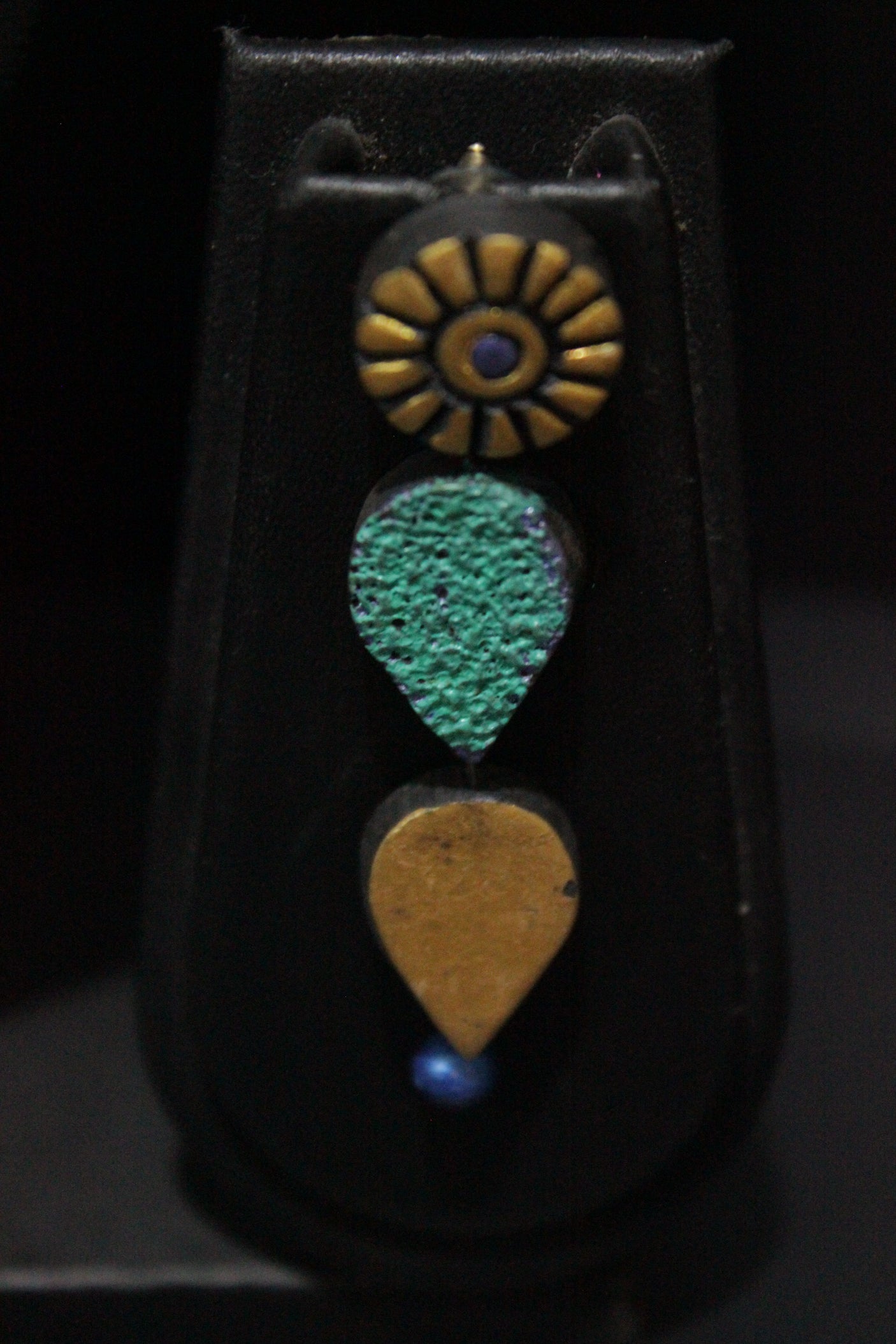 Vibrant Handcrafted Choker Style Terracotta Clay Necklace Set