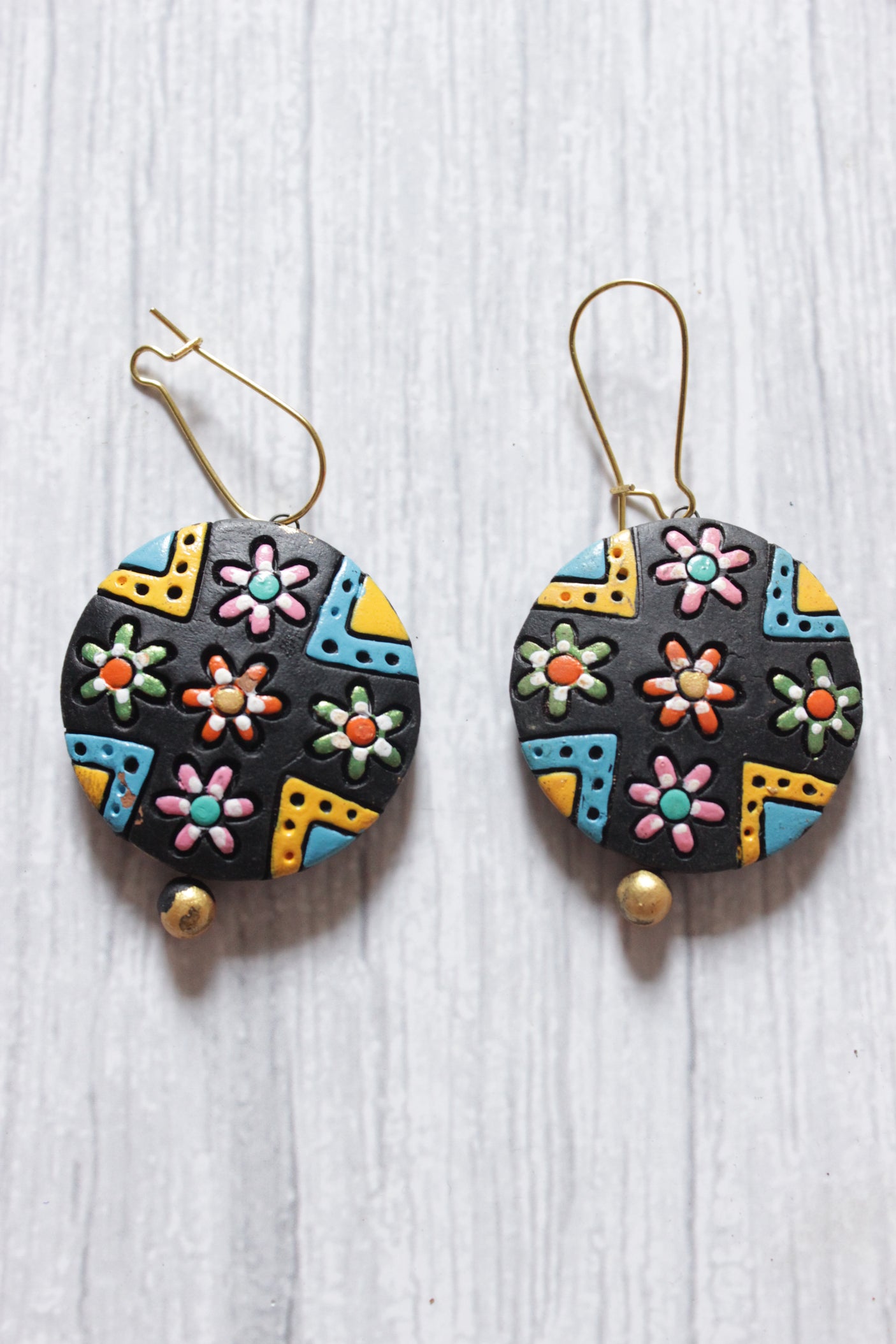 3 Layer Pendant Terracotta Clay Choker Necklace Set