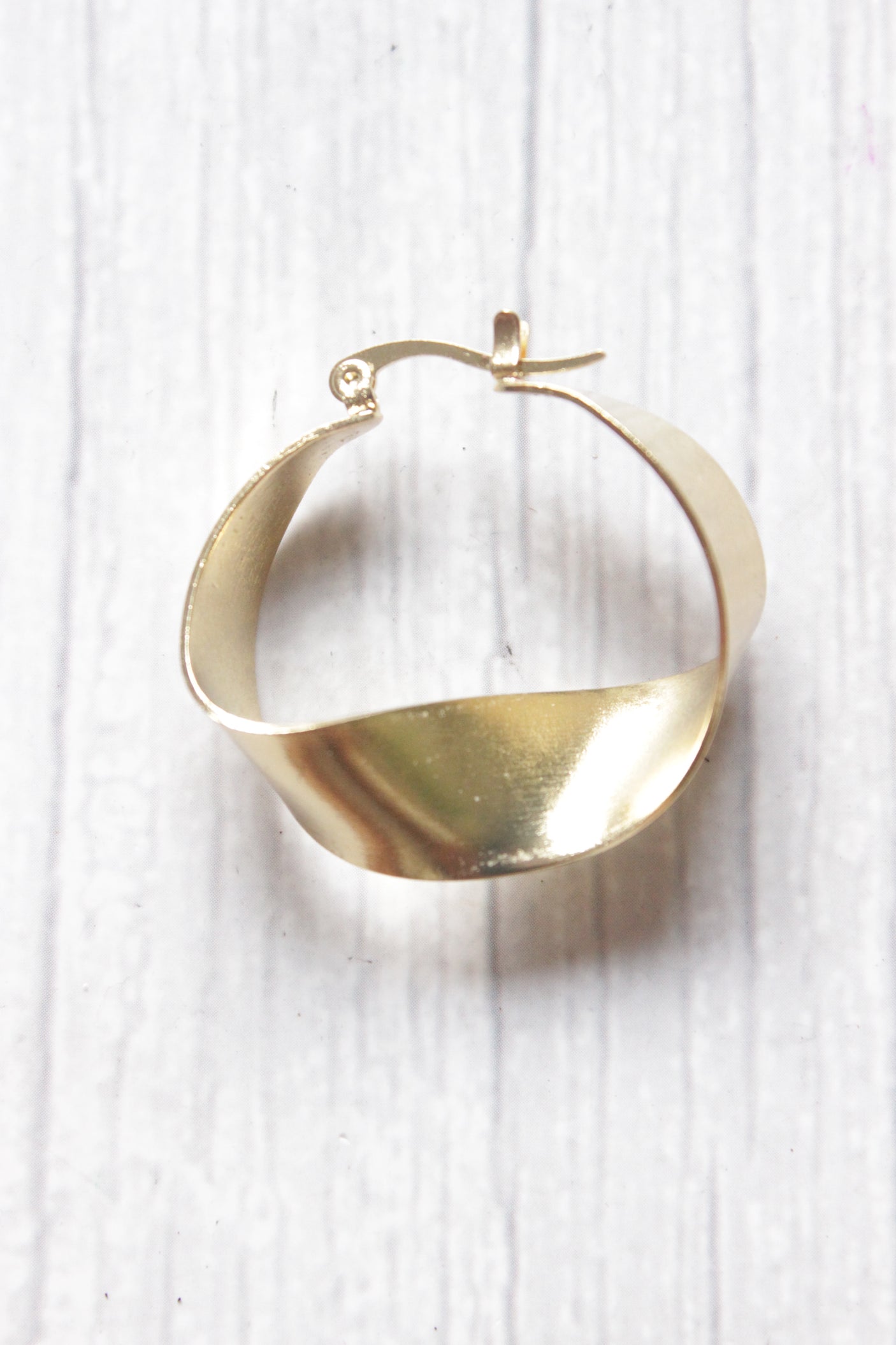 Twisted Metal Bright Gold Finish Hoop Earrings