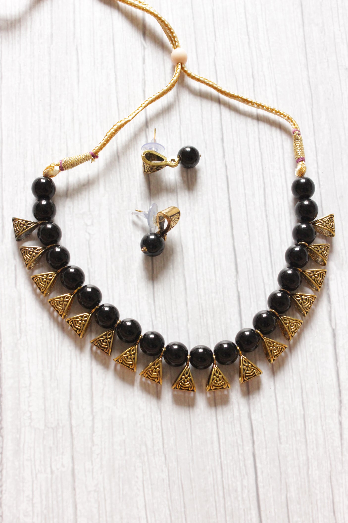 Gold-Toned Black Glass Beads Choker Necklace Set
