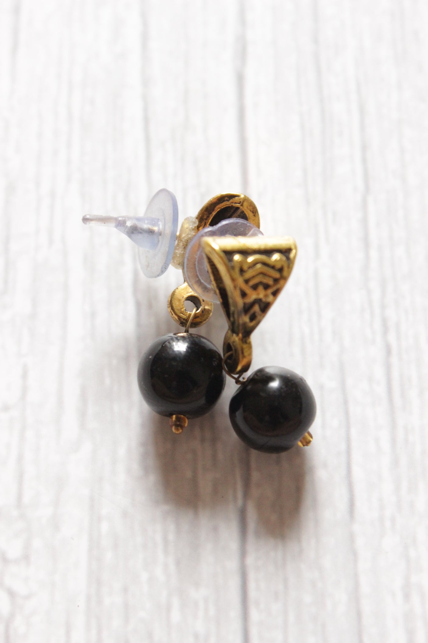 Gold-Toned Black Glass Beads Choker Necklace Set