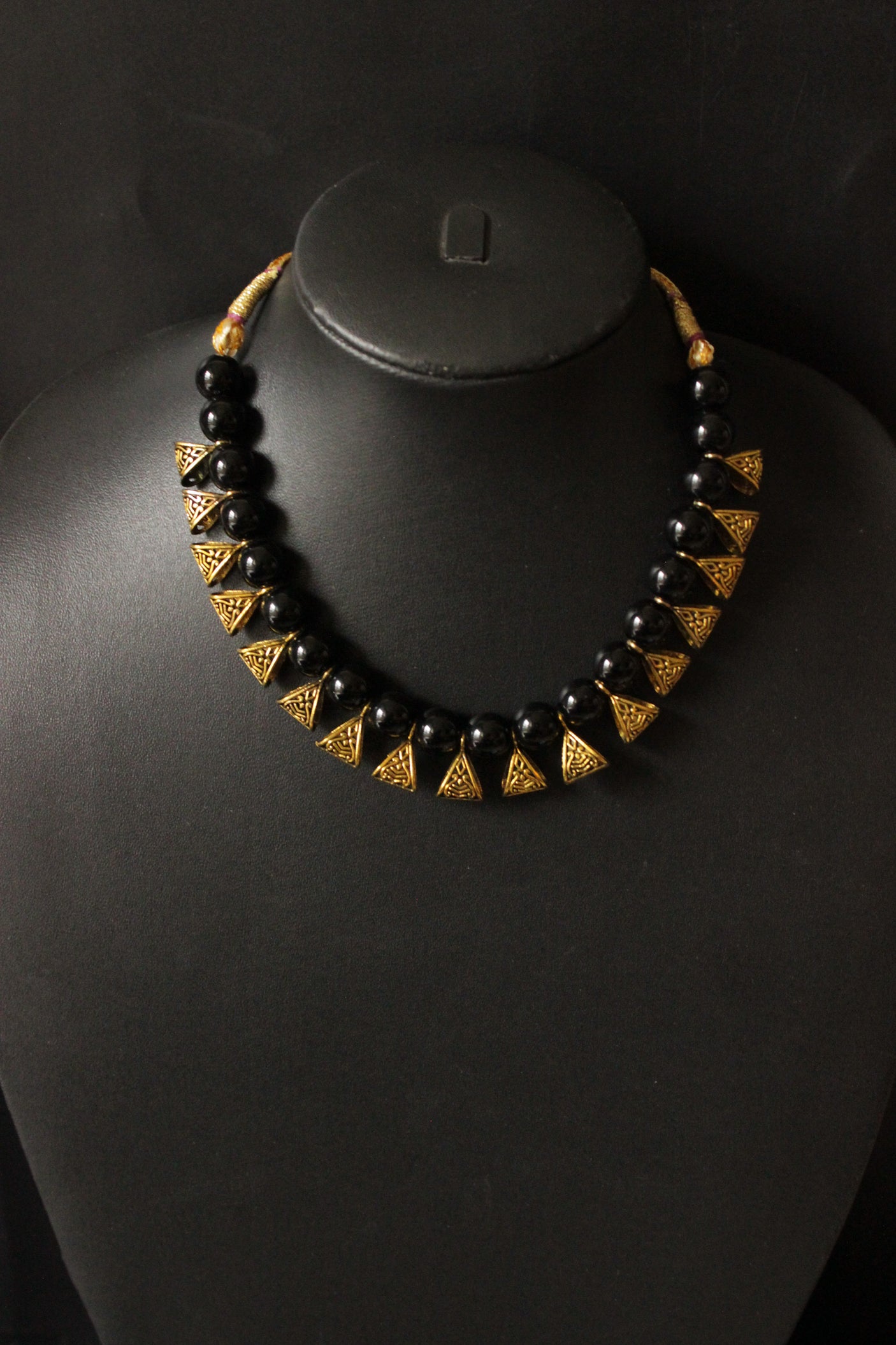 Gold-Toned Black Glass Beads Choker Necklace Set