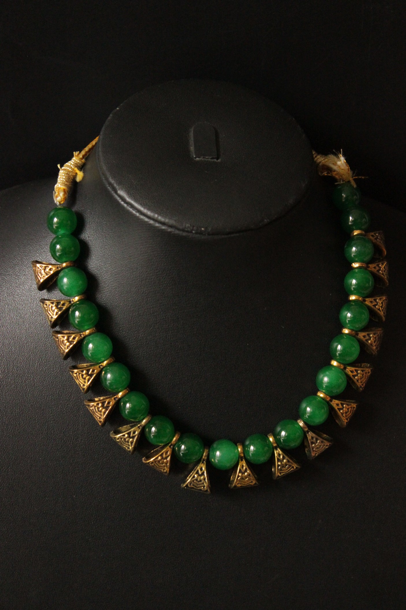 Gold-Toned Green Glass Beads Choker Necklace Set
