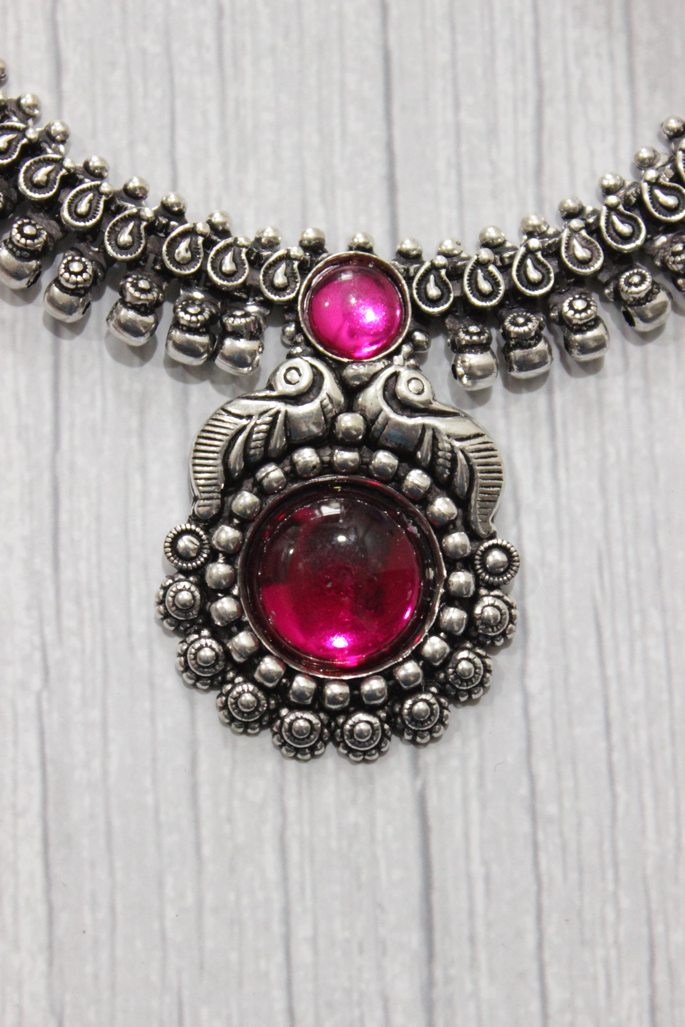 Oxidised Finish Fuchsia Glass Stones Embedded Metal Necklace Set