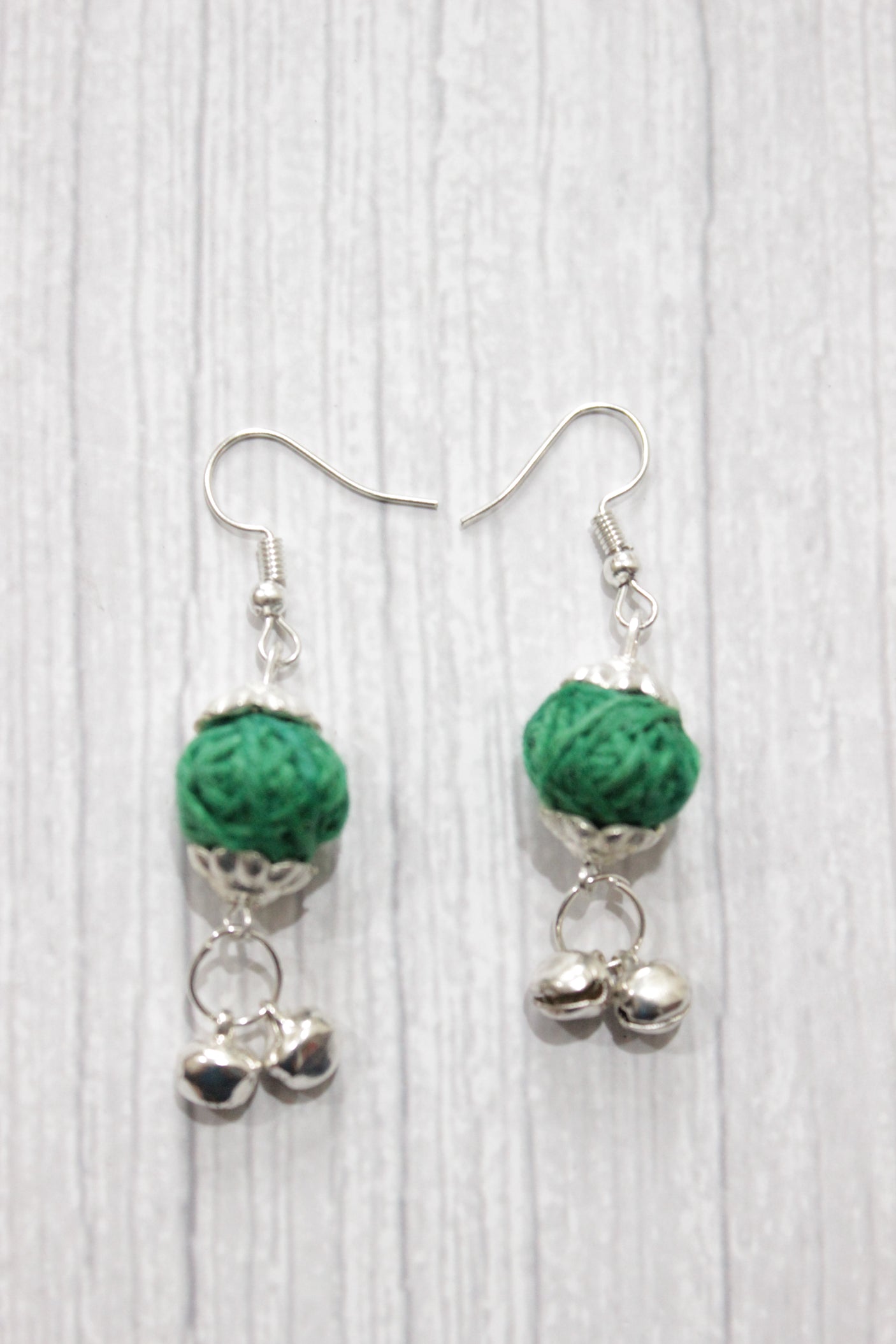 Intertwined Green Fabric Beads and Metal Beads Handcrafted Necklace Set