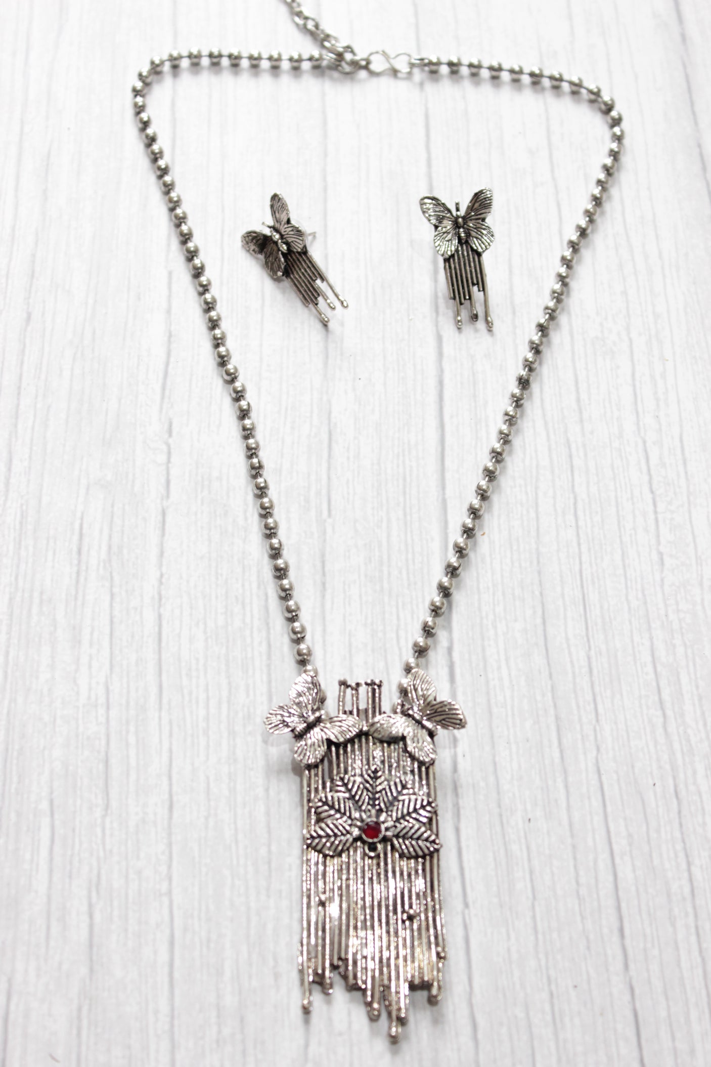 Butterfly Motif Silver Finish Elegant Long Necklace Set