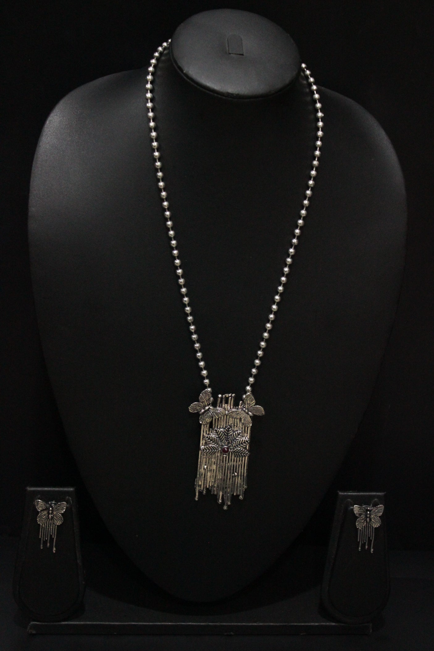 Butterfly Motif Silver Finish Elegant Long Necklace Set