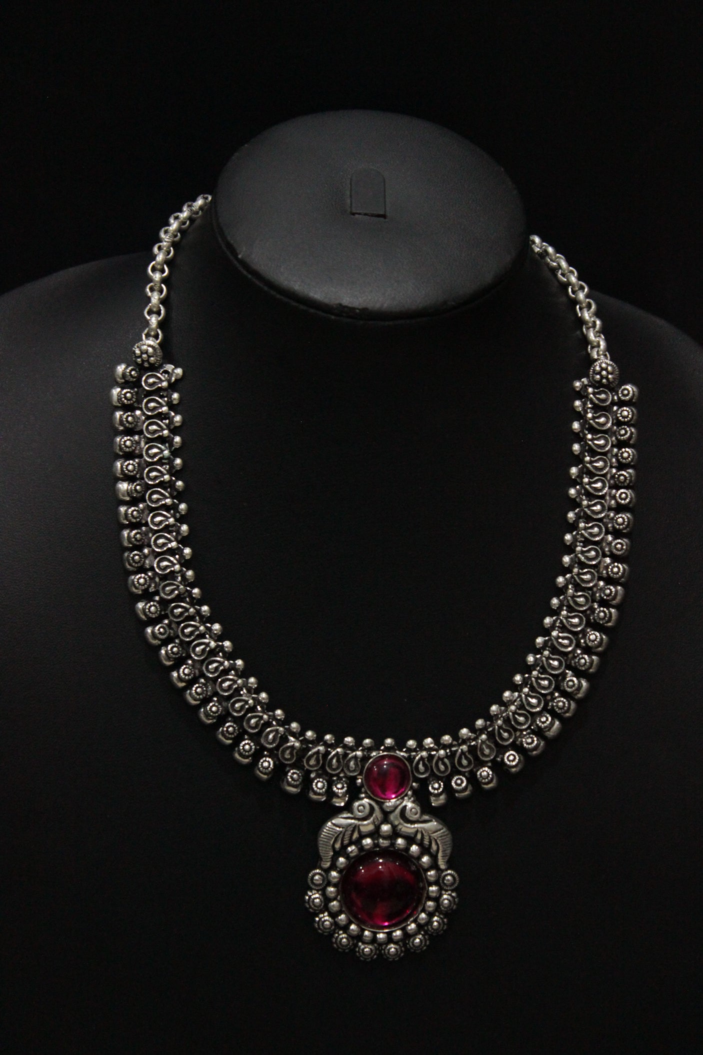 Oxidised Finish Fuchsia Glass Stones Embedded Metal Necklace Set
