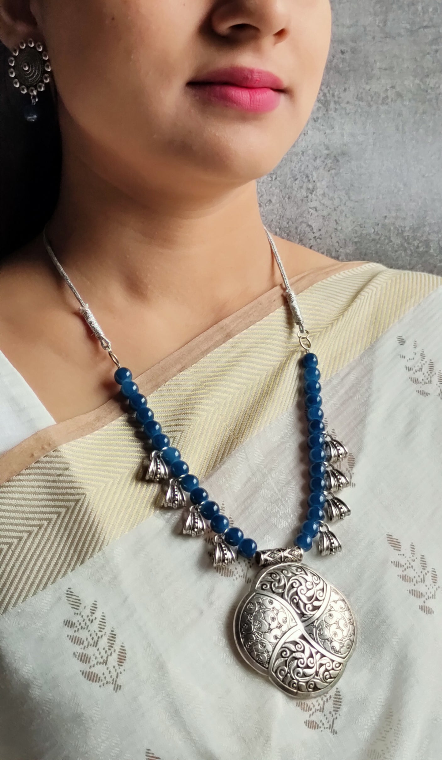 Glass Beads and Statement Metal Pendant Necklace Set