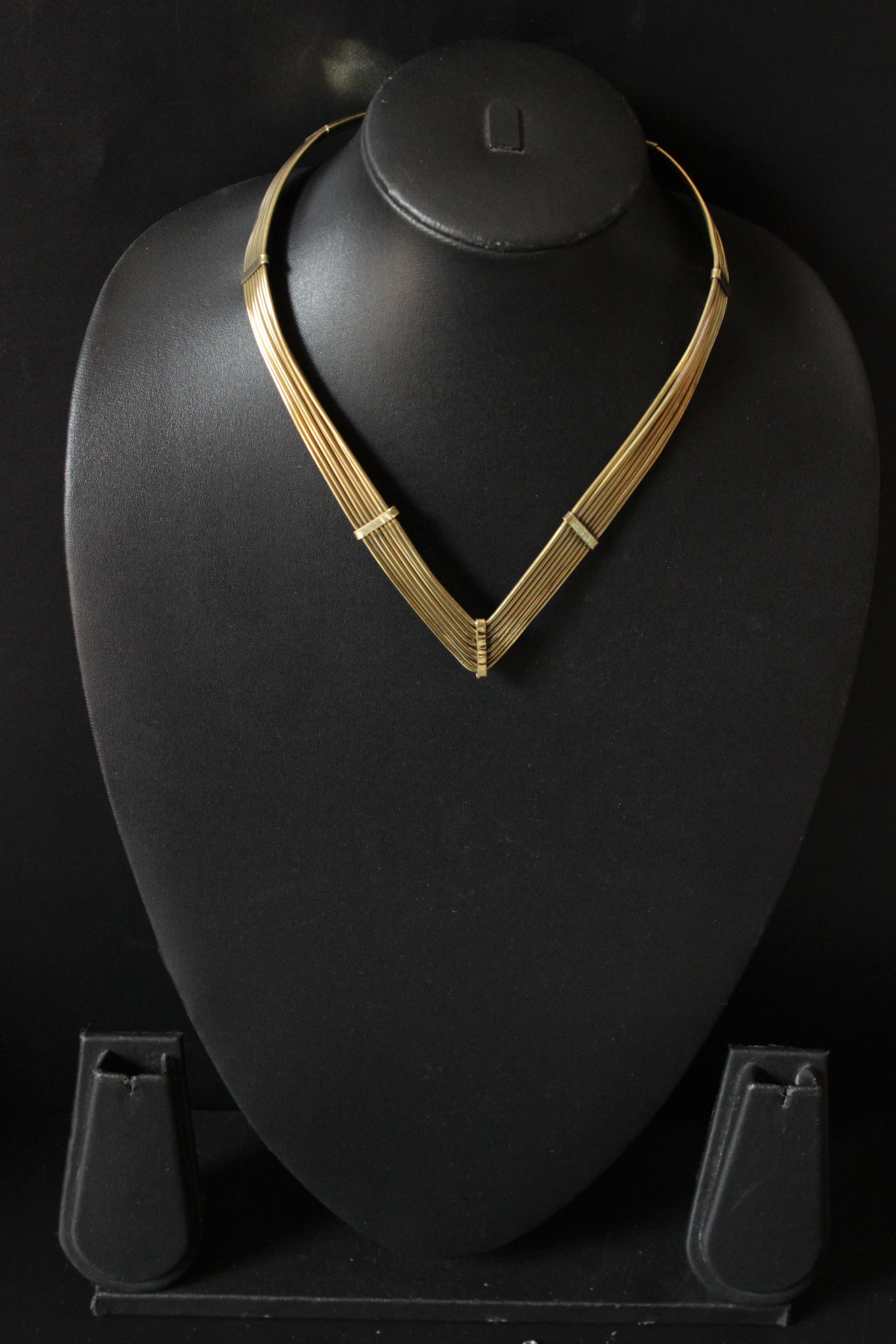 V Shape Dull Finish Brass Choker Necklace
