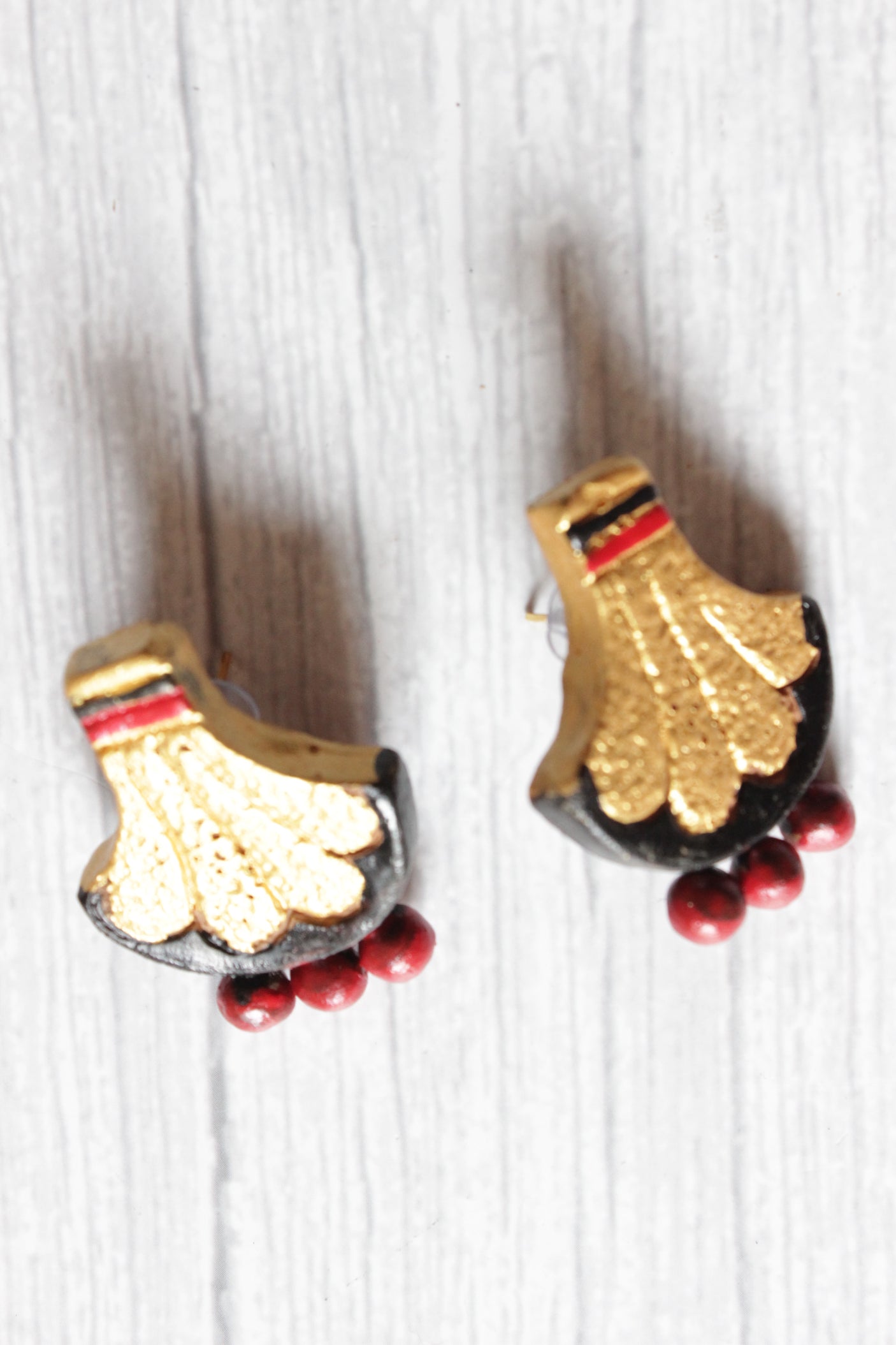 Handcrafted Red and Golden Beads Terracotta Clay Necklace Set