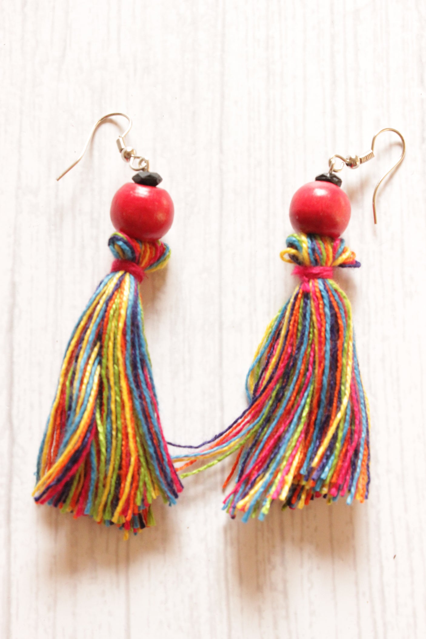 Hand Painted Sitar Pendant Necklace Set embellished with Fabric Beads and Shells