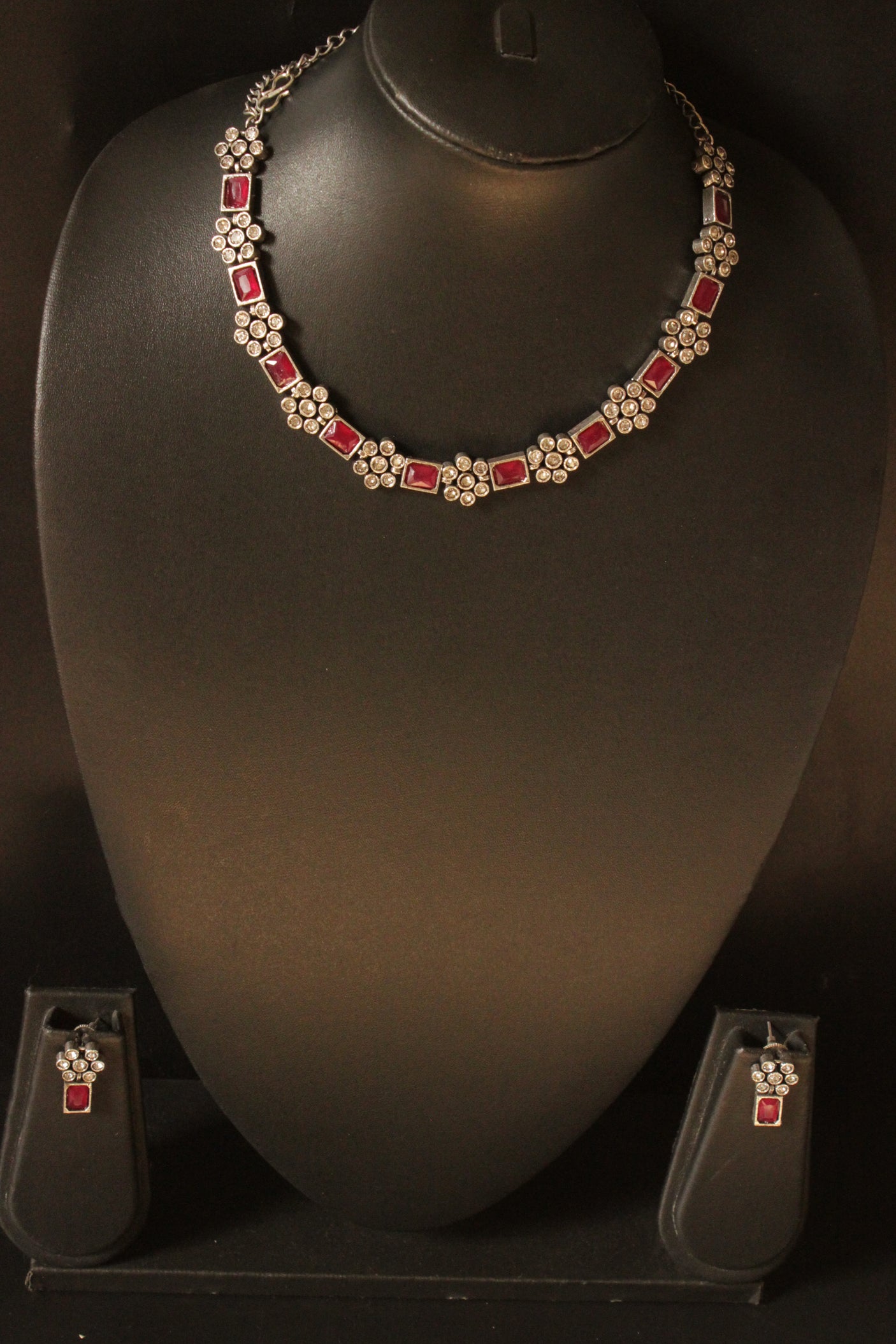 Pink Glass Stones Embedded Petite Silver Finish Necklace Set