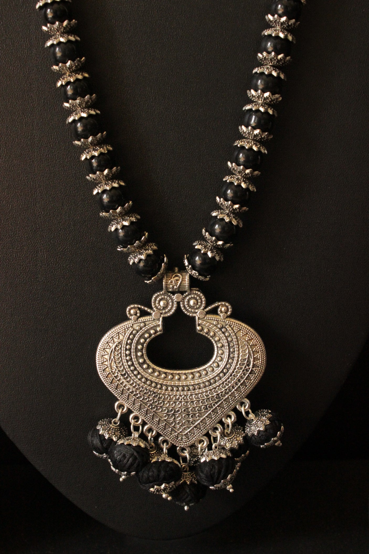 Black Fabric and Wooden Paan Shaped Pendant Long Necklace