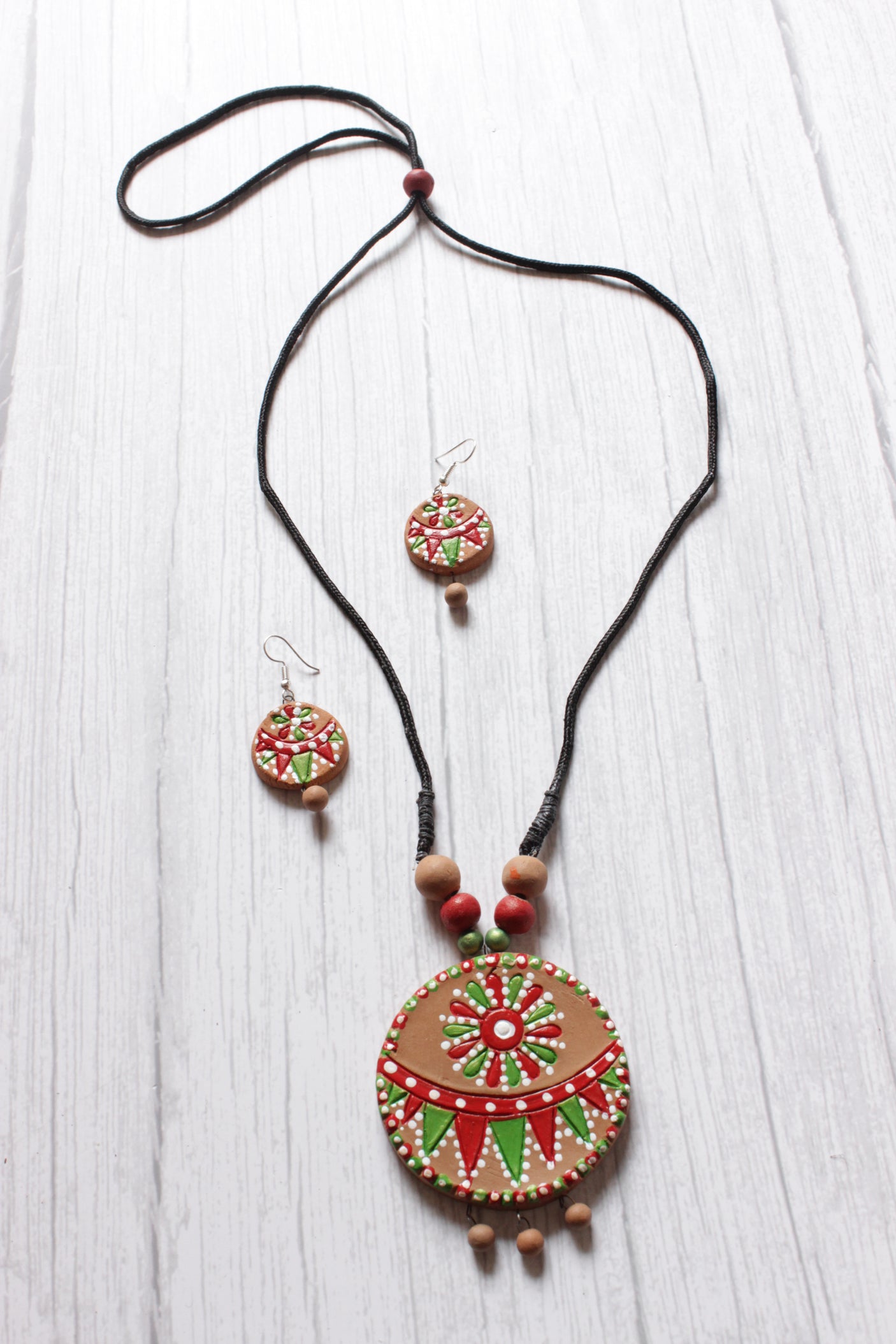 Handcrafted Ethnic Terracotta Clay Necklace Set