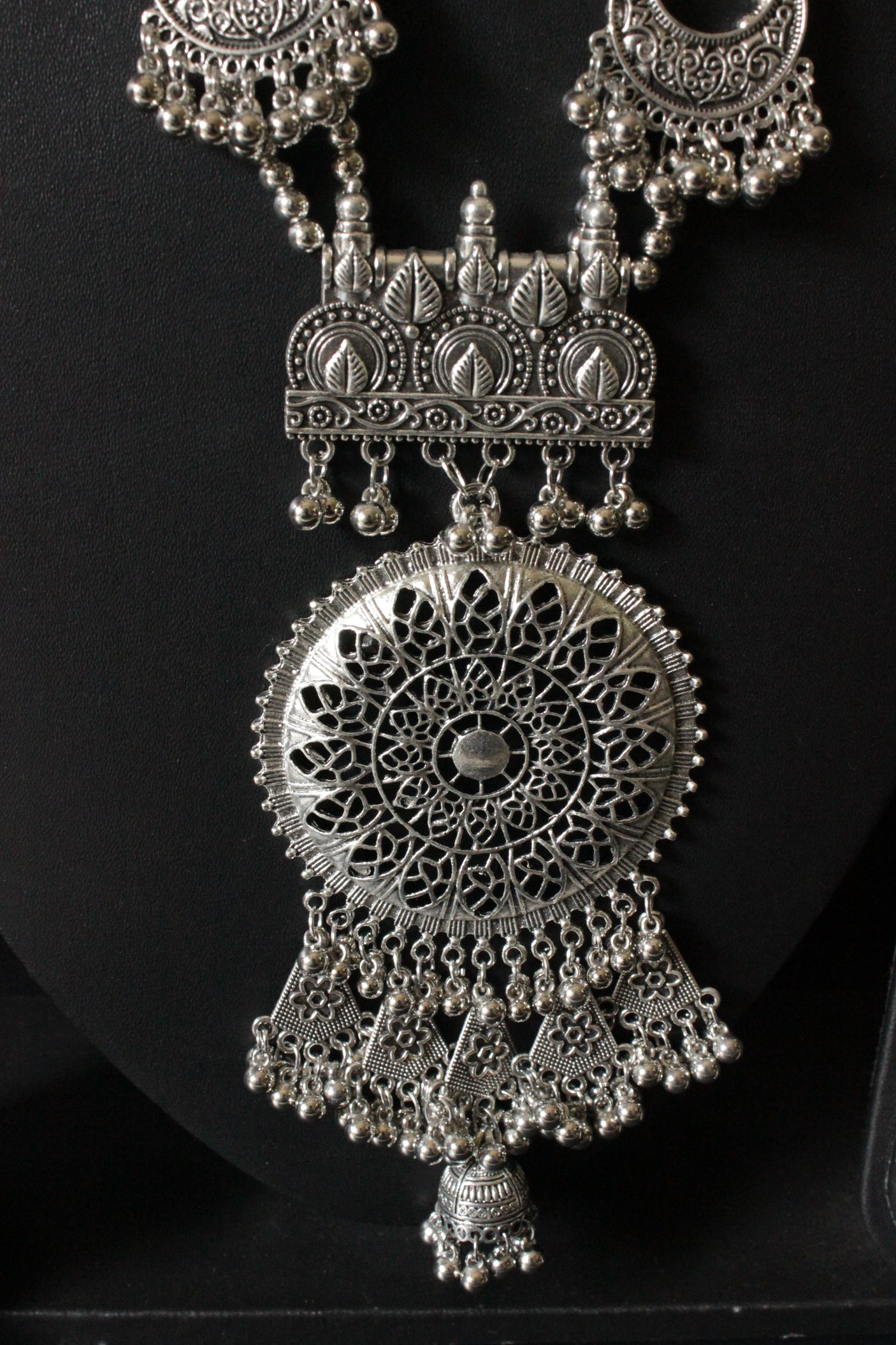 Long Silver Finish Metal Necklace Set with Intricate Detailing