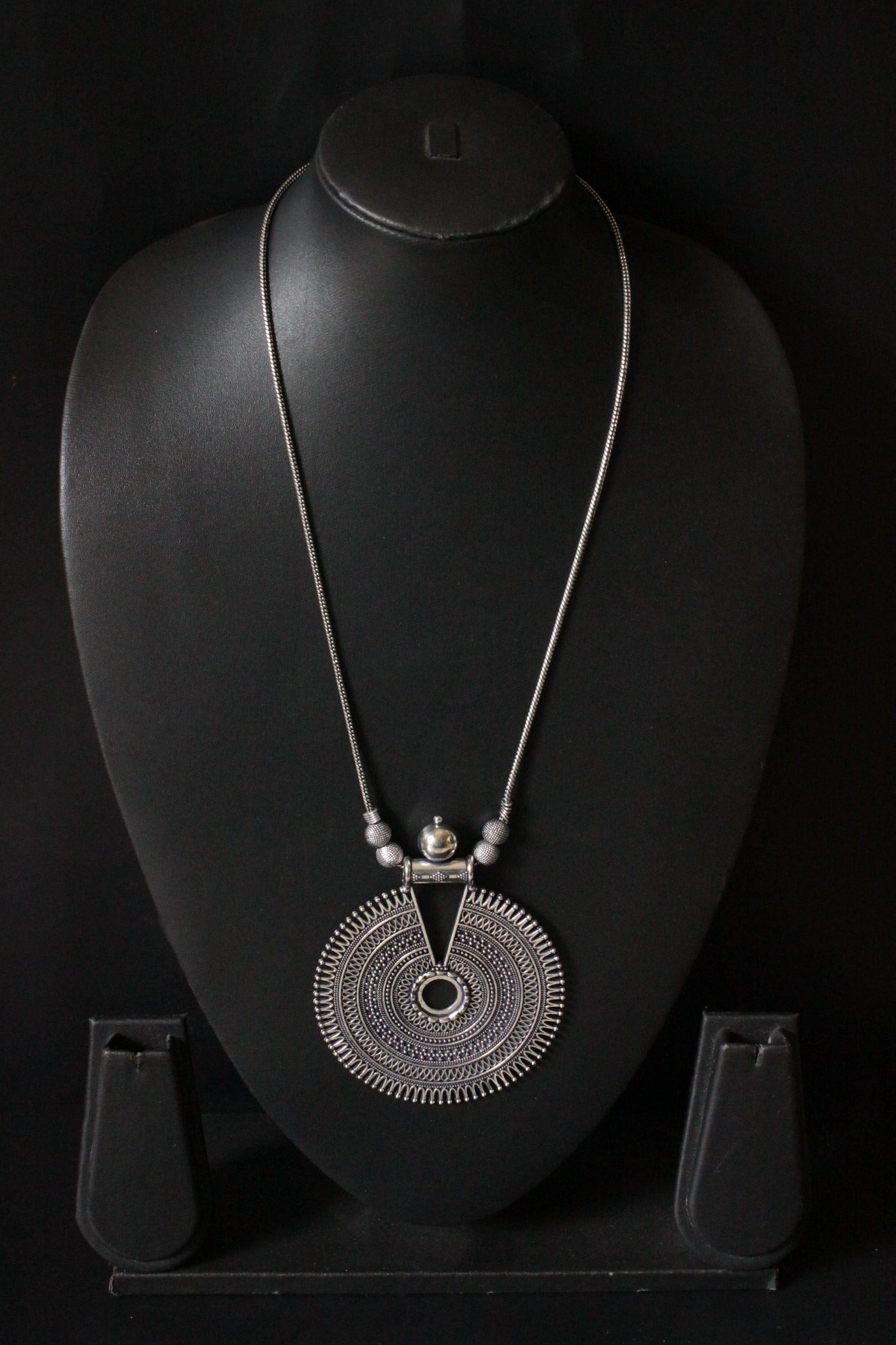 Concentric Circles Statement Pendant Silver Finish Baroque Necklace